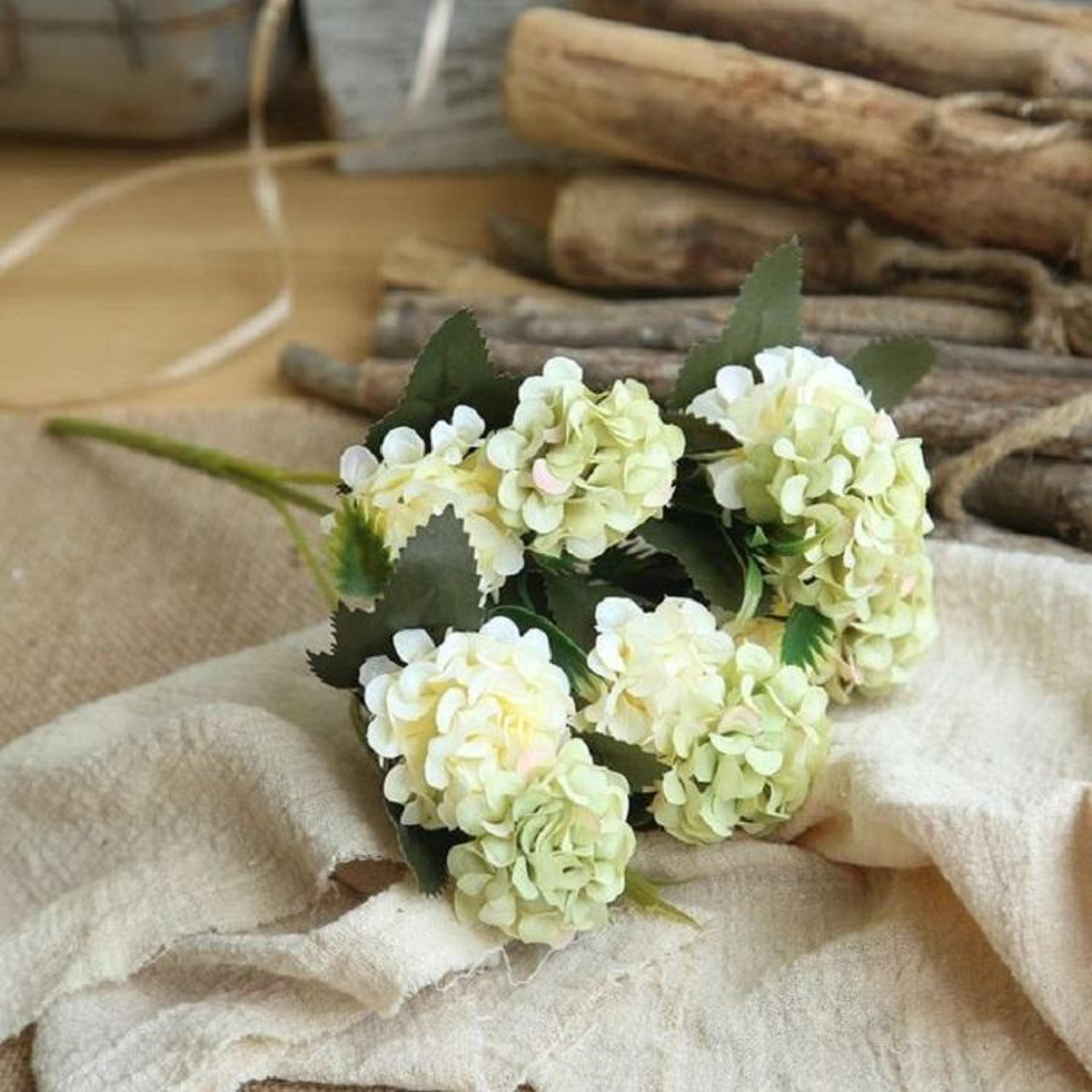 artificial chrysanthemum flower ball silk bouquet for home and wedding decor