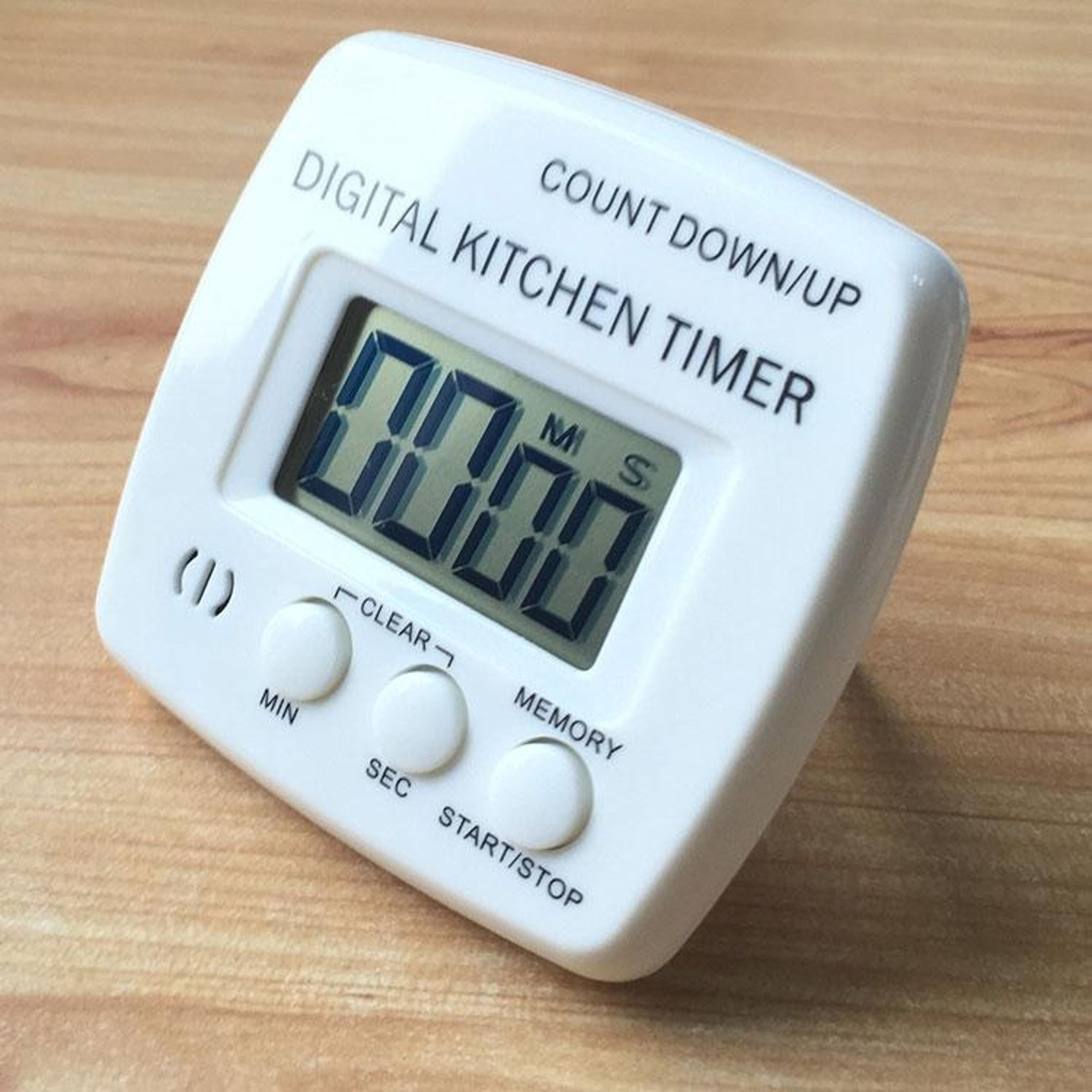 Precision Magnetic Digital Kitchen Timer With Loud Alarm And LCD Screen 3