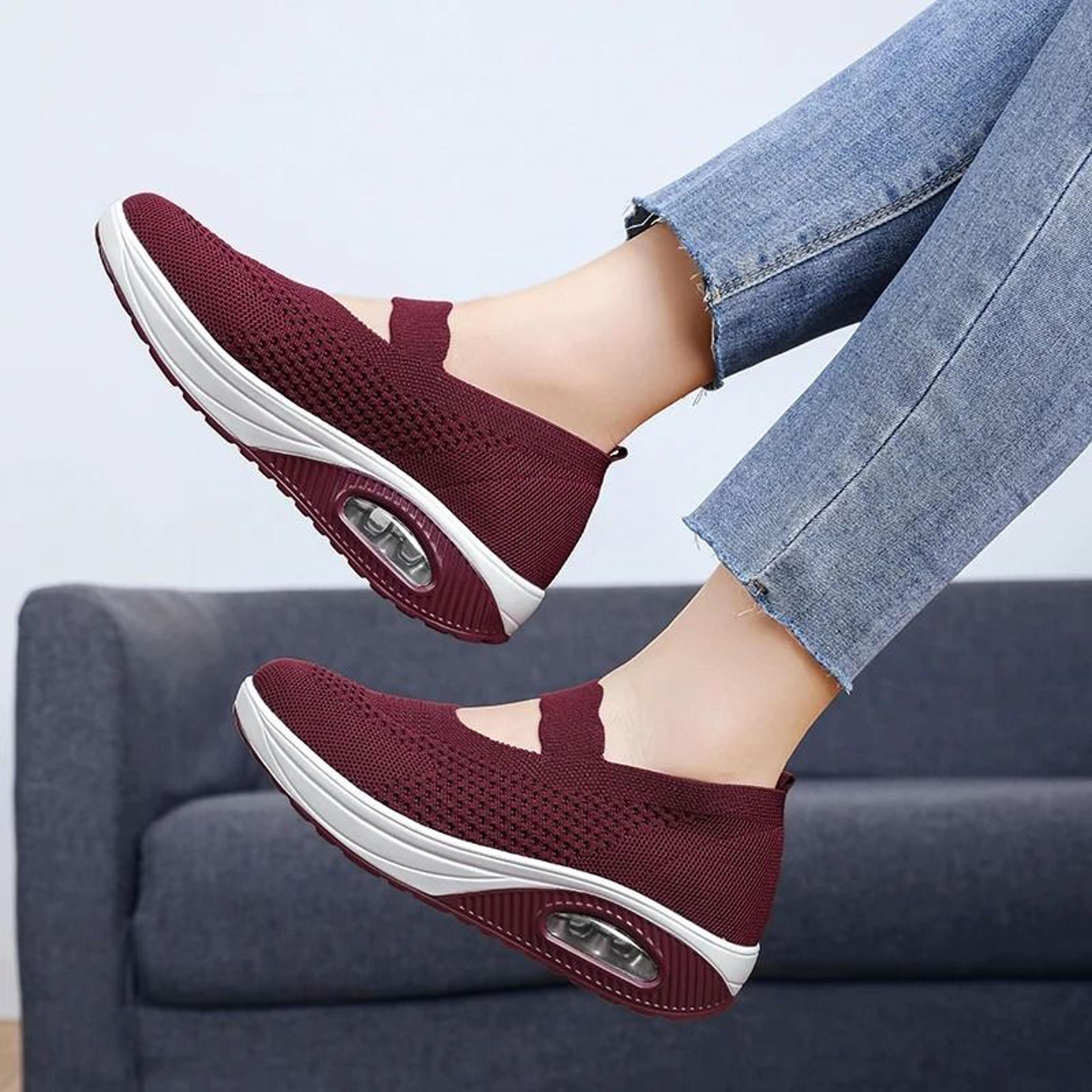 Womens Breathable Soft Sole Flat Shoes For Summer Comfort 1