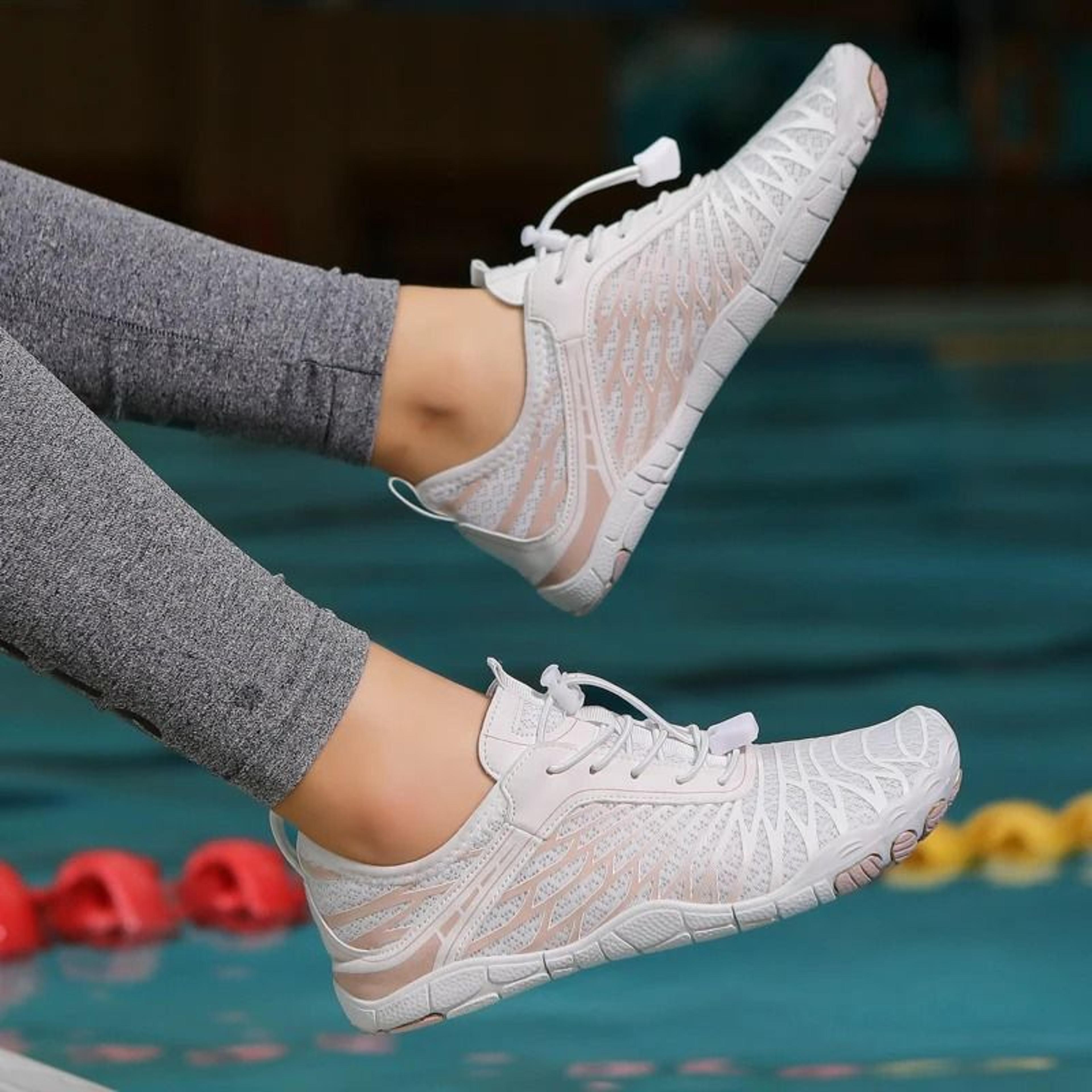 Quick Dry Aqua Shoes For Men And Women Lightweight Barefoot Water Sneakers 3