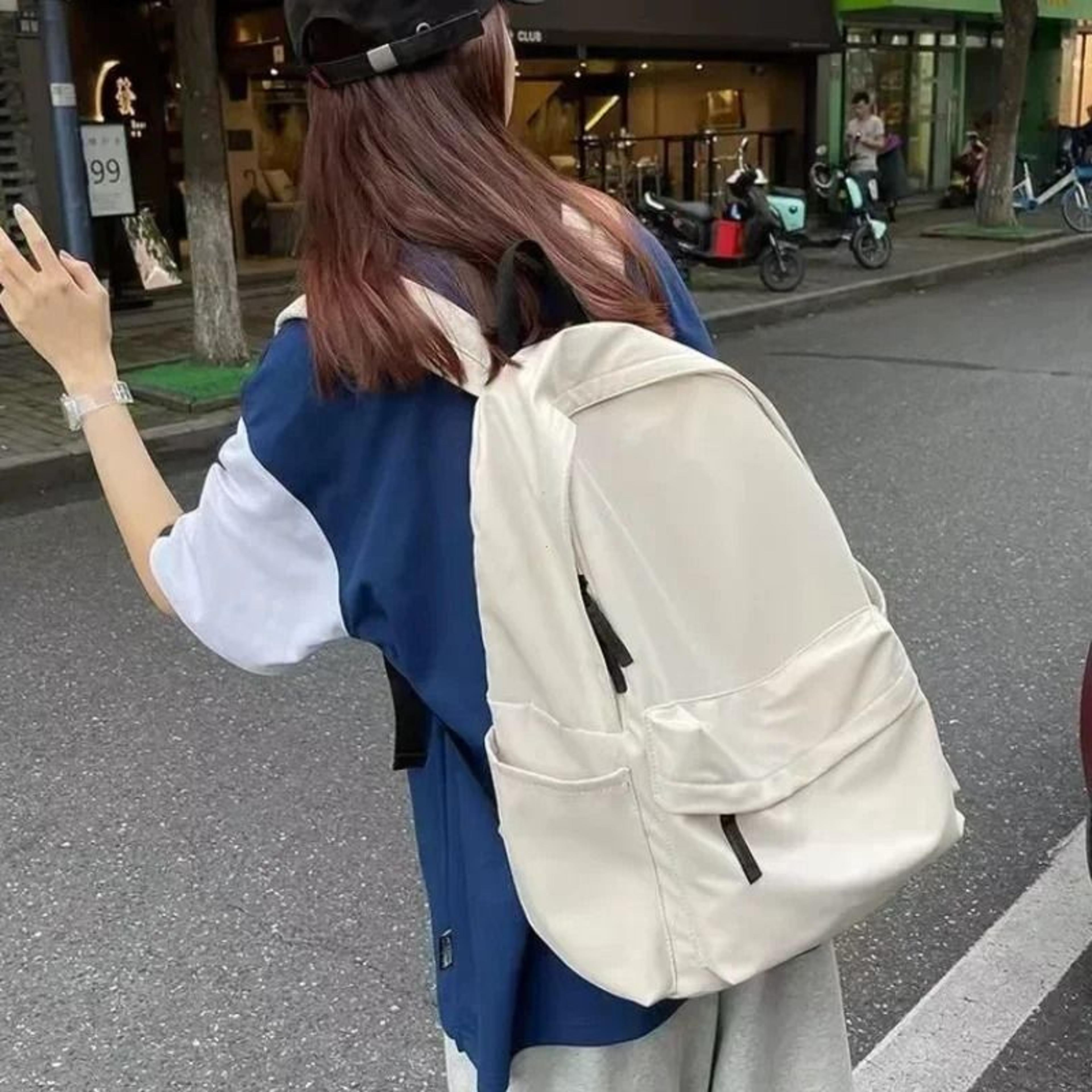 Waterproof Large Capacity Travel Backpack For Everyday Use 1