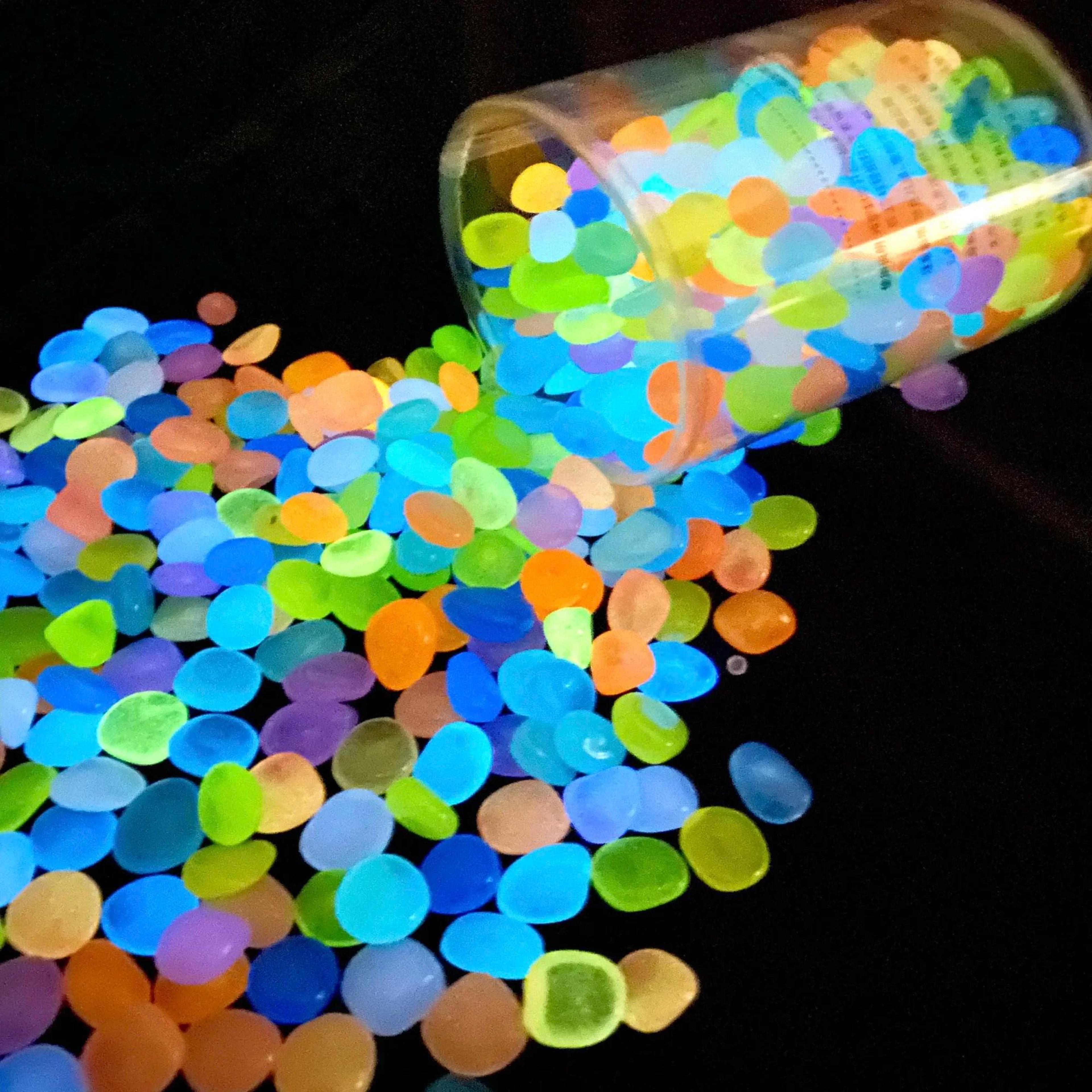 luminous glow pebbles for garden and aquarium decoration