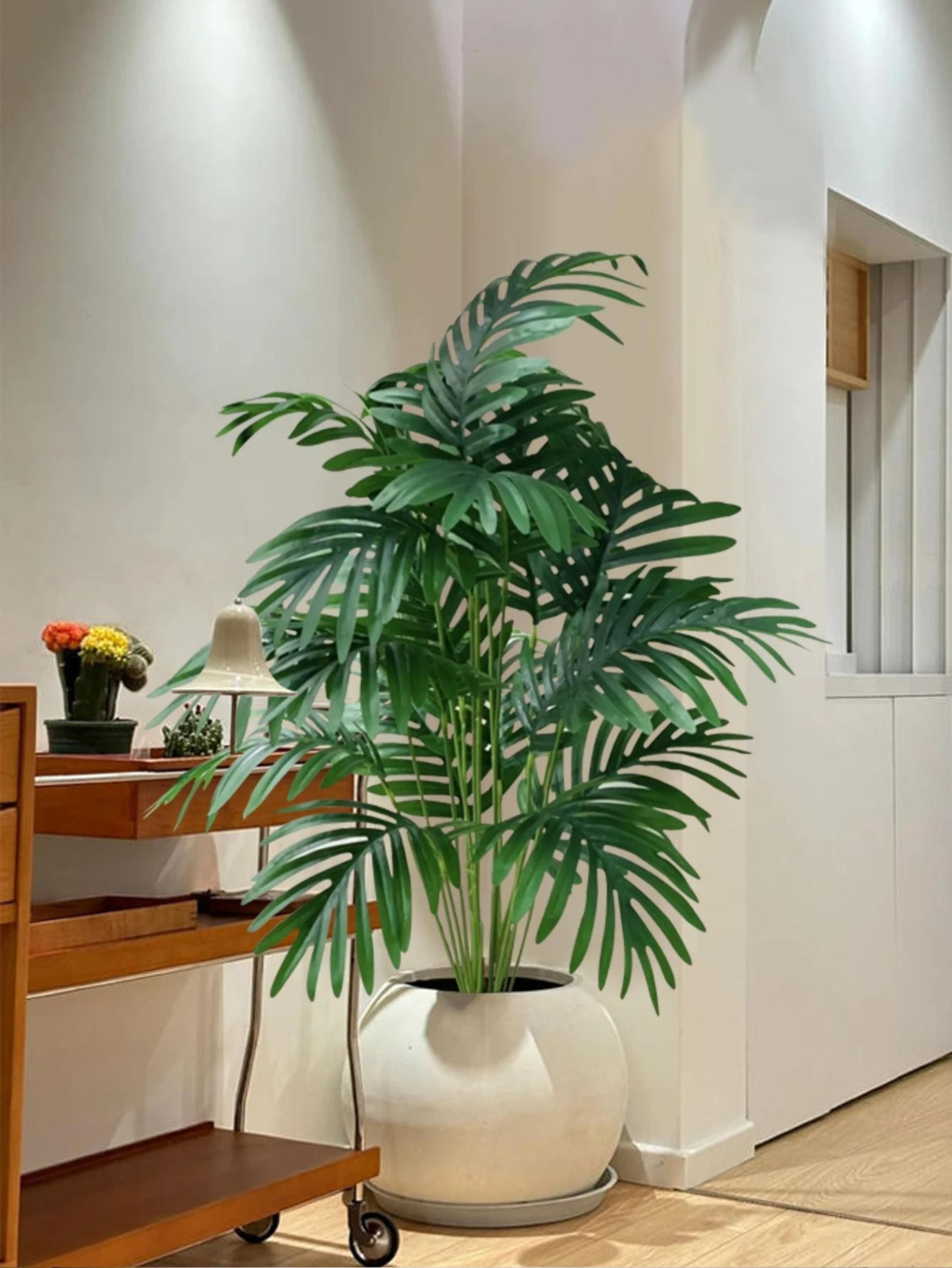 Artificial Tropical Palm Leaf Decoration 1