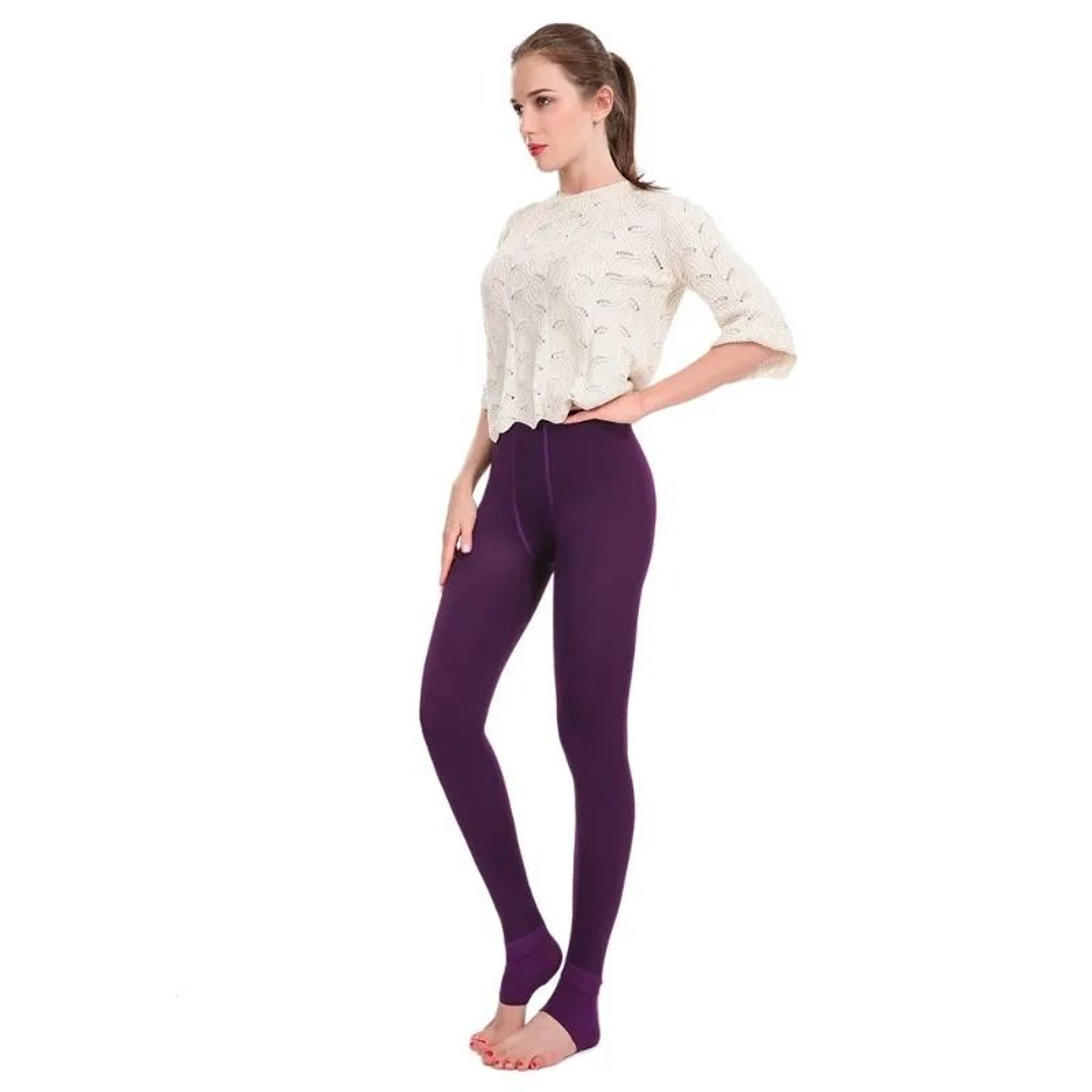 Thick Fleece Lined Leggings For Women With Foot Stepping Design 4