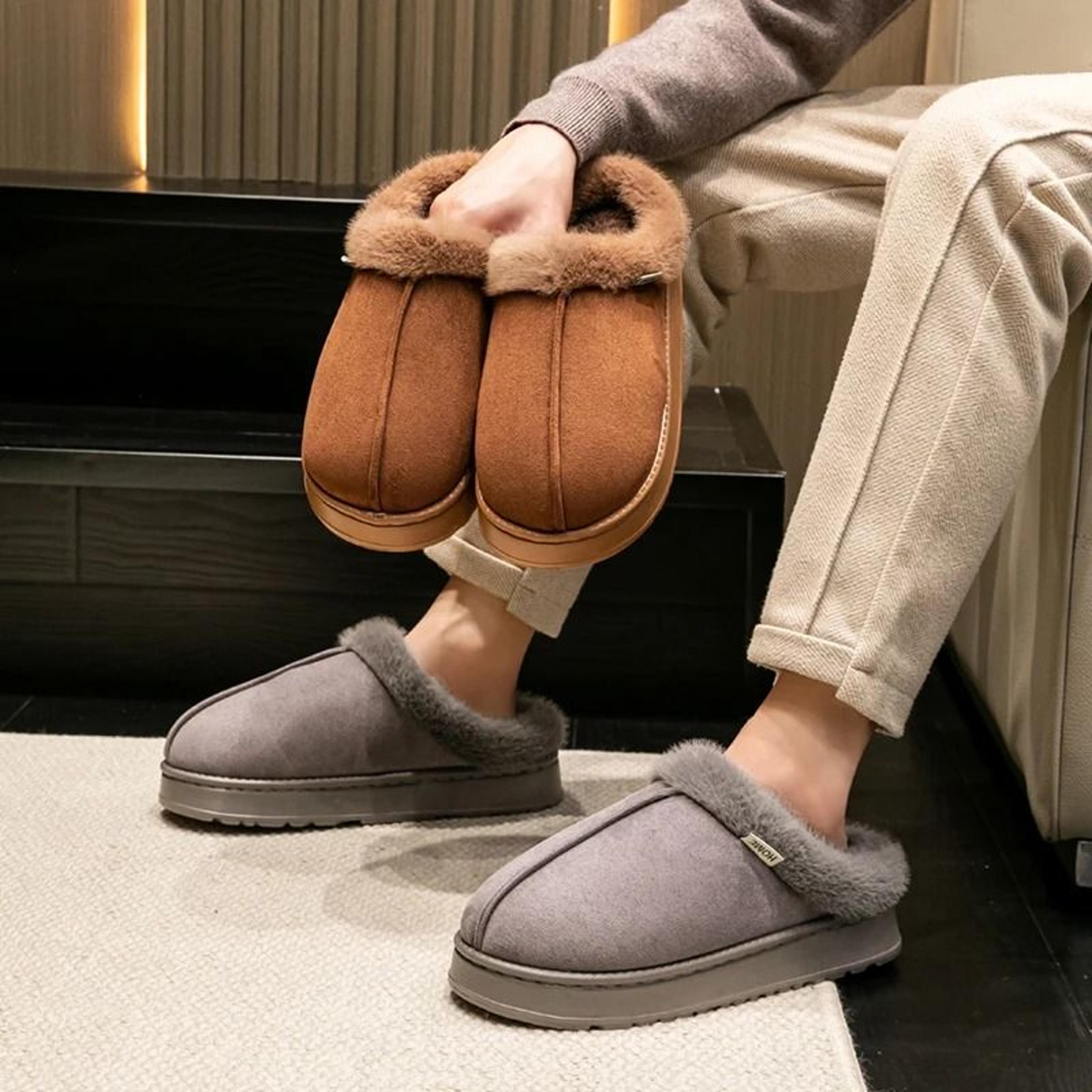 Warm Plush Indoor Slippers With Thick Sole For Men And Women 0