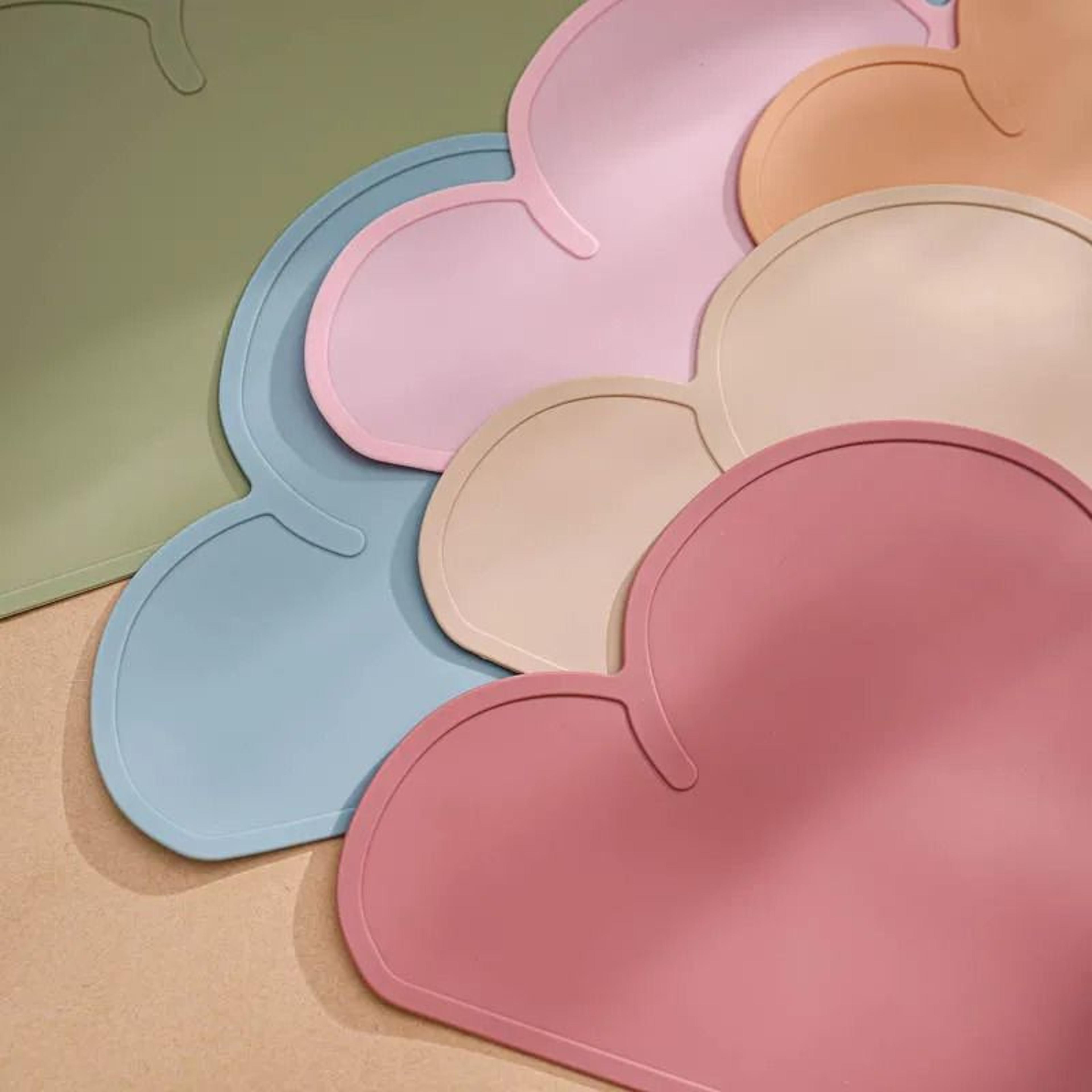 Silicone Pet Feeding Bowl Mat 1