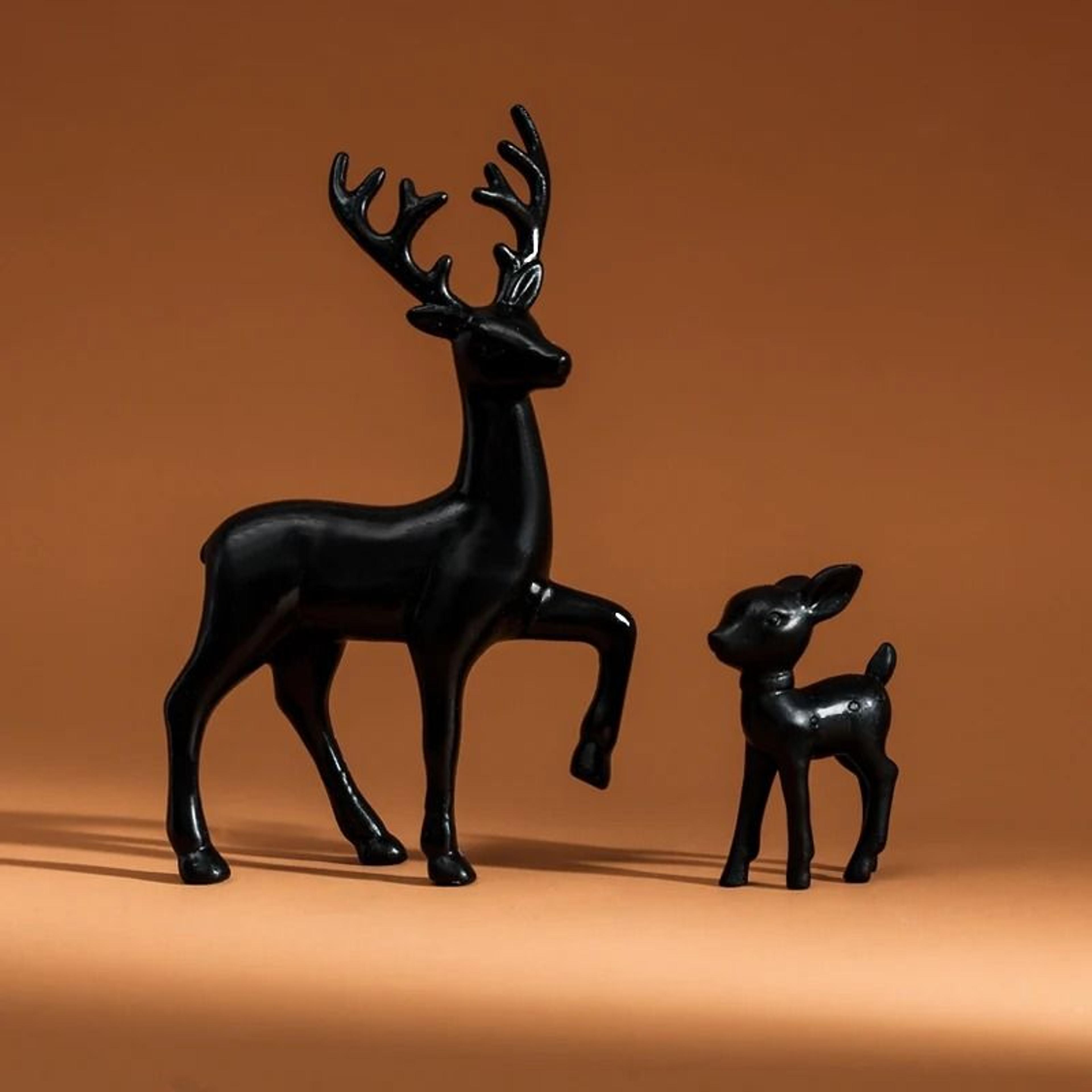 Mother Deer Minimalist Kids Room Figurines Home Decoration 2