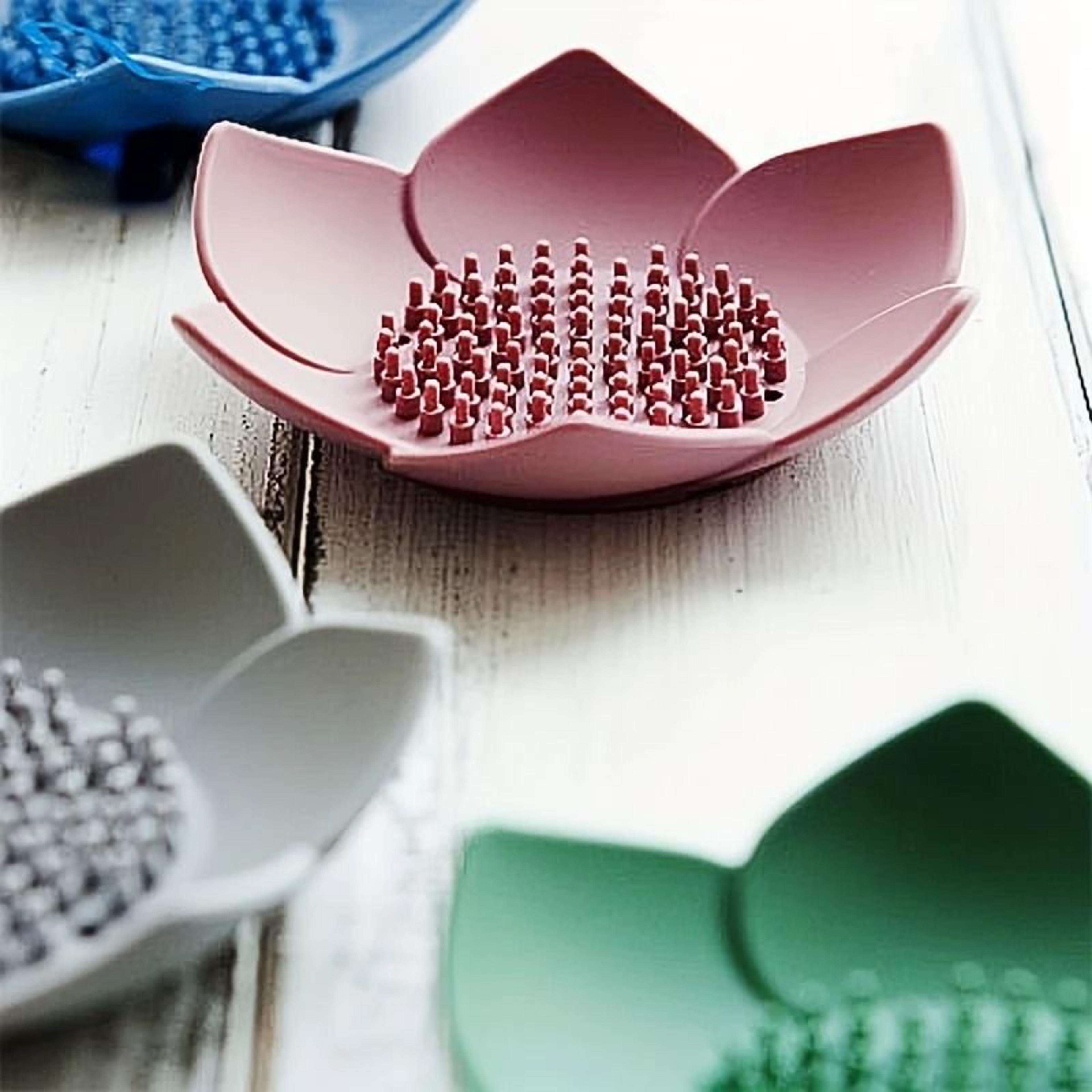 Lotus Design Silicone Soap Box For Bathroom 1