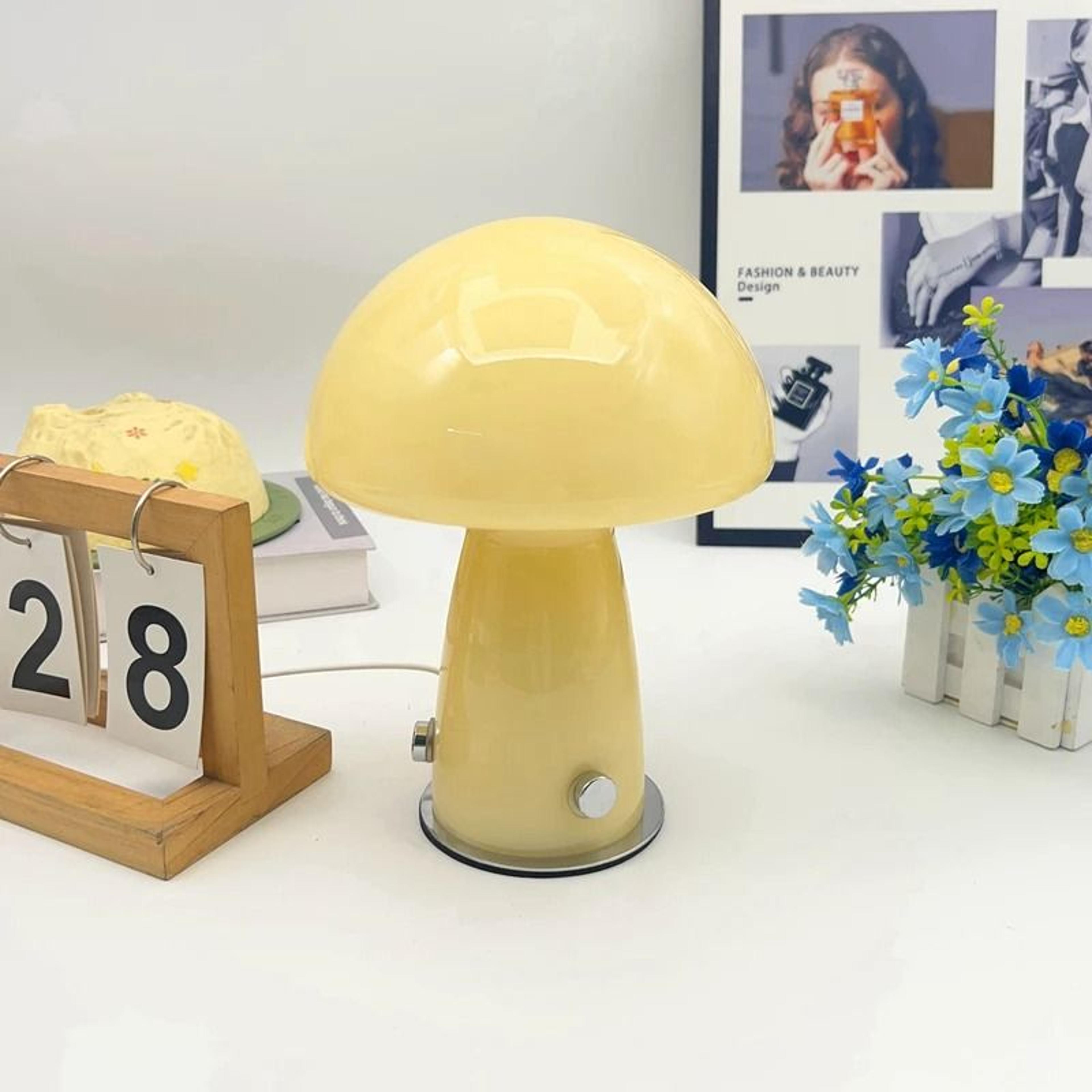 Glass Mushroom Lamp Nordic Bauhaus Vintage Style 7