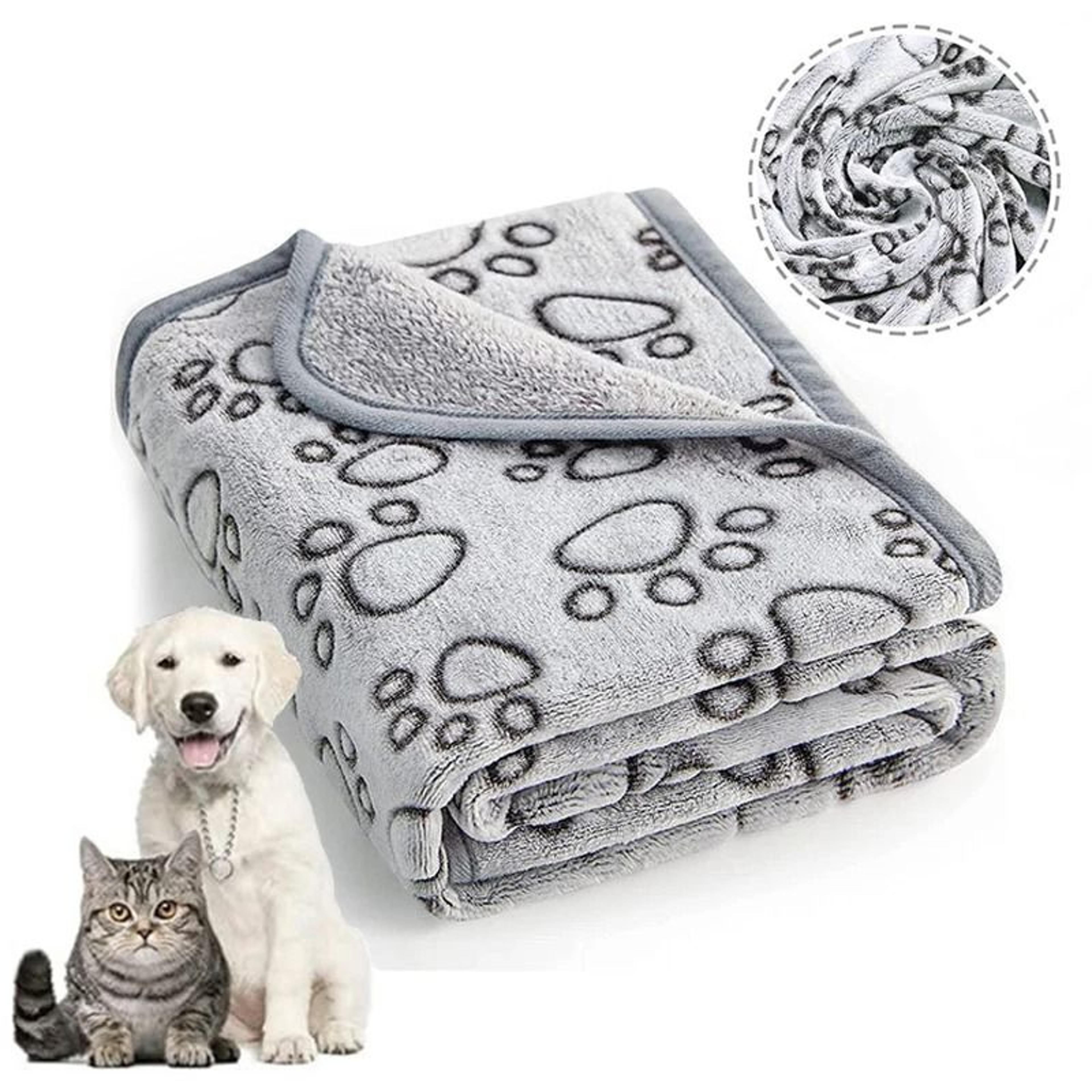 cozy cartoon pet blanket for cats and dogs
