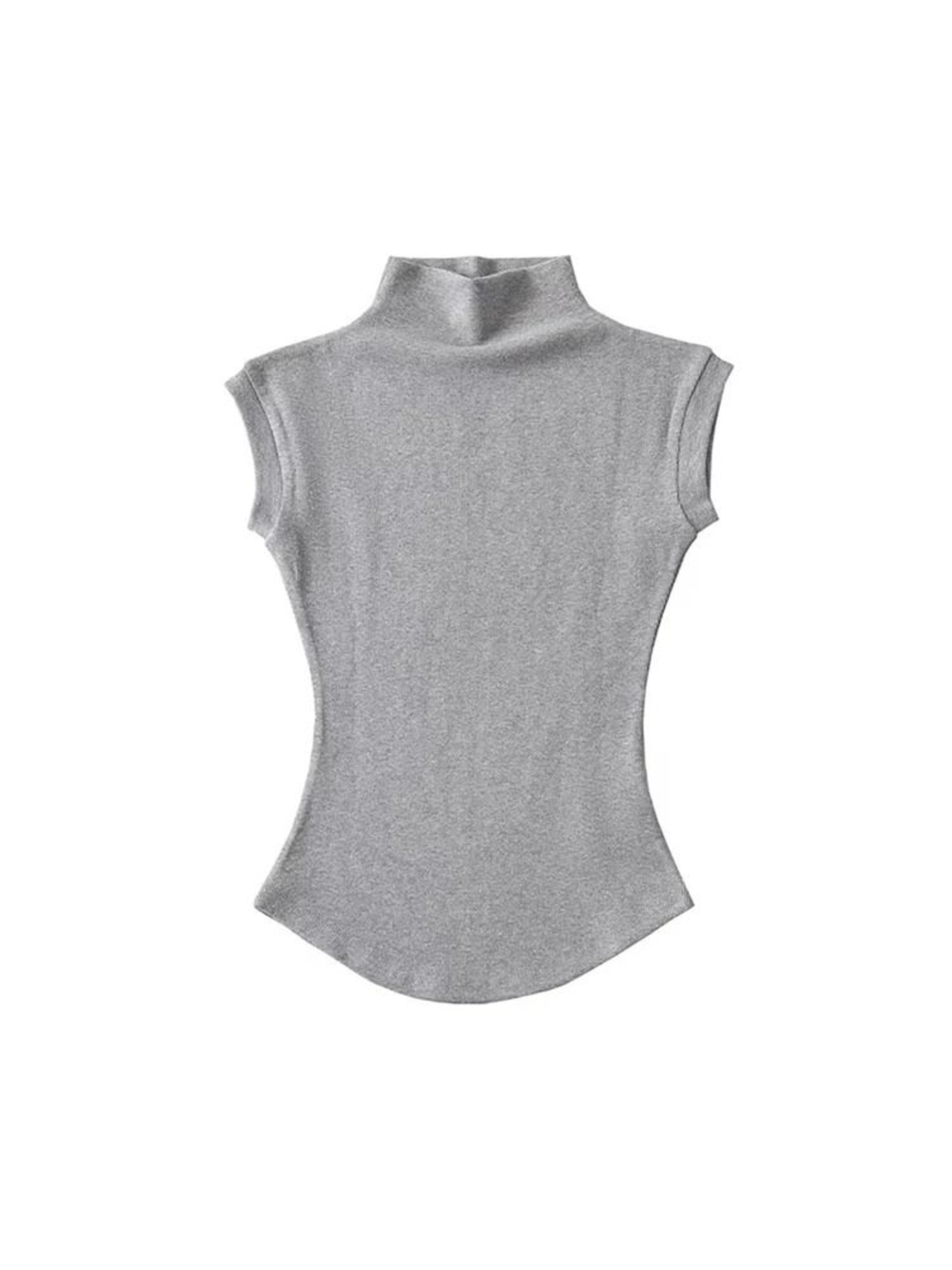 Sleeveless Turtleneck Slim Fit Womens Top 2