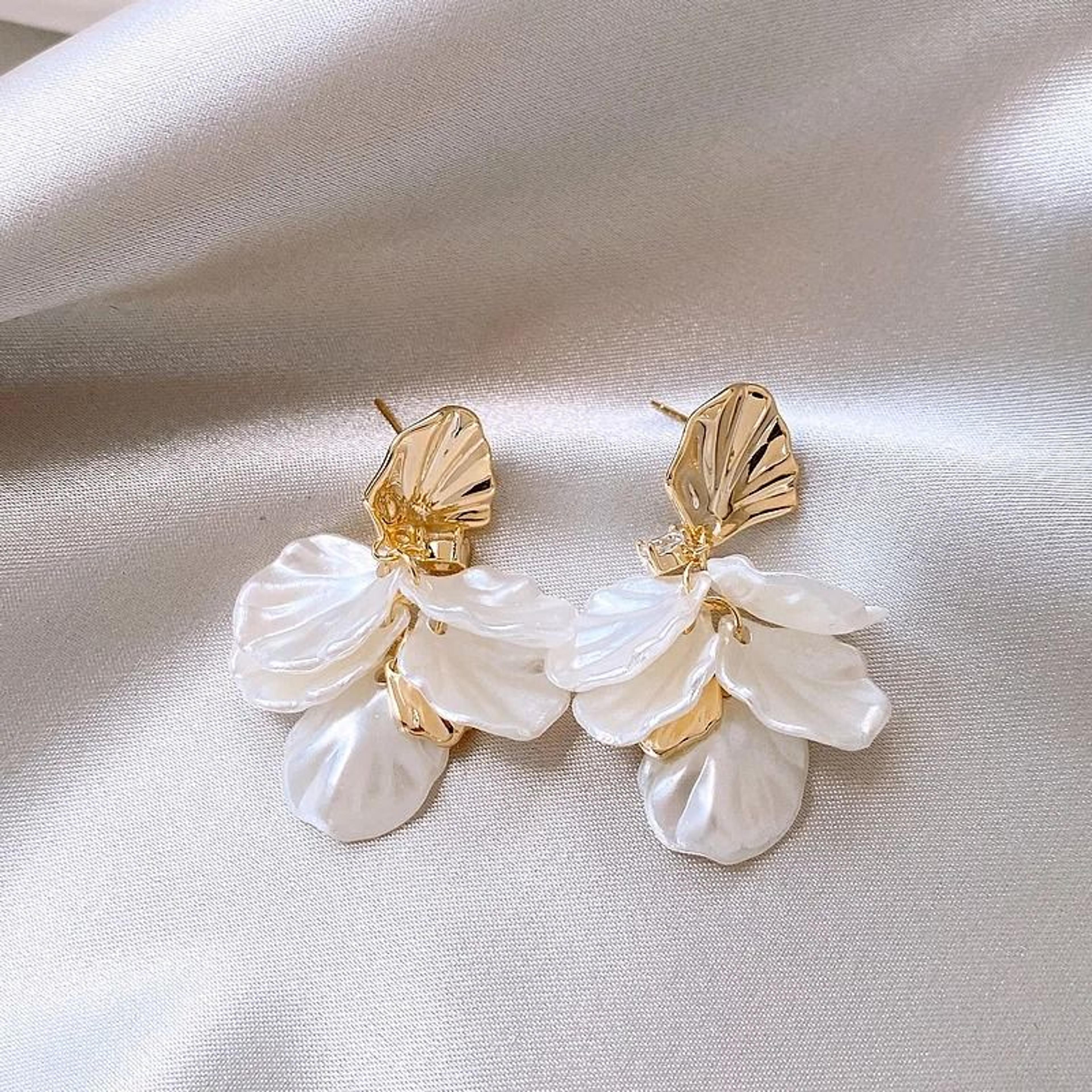 Chic Shell Drop Tassel Earrings 5