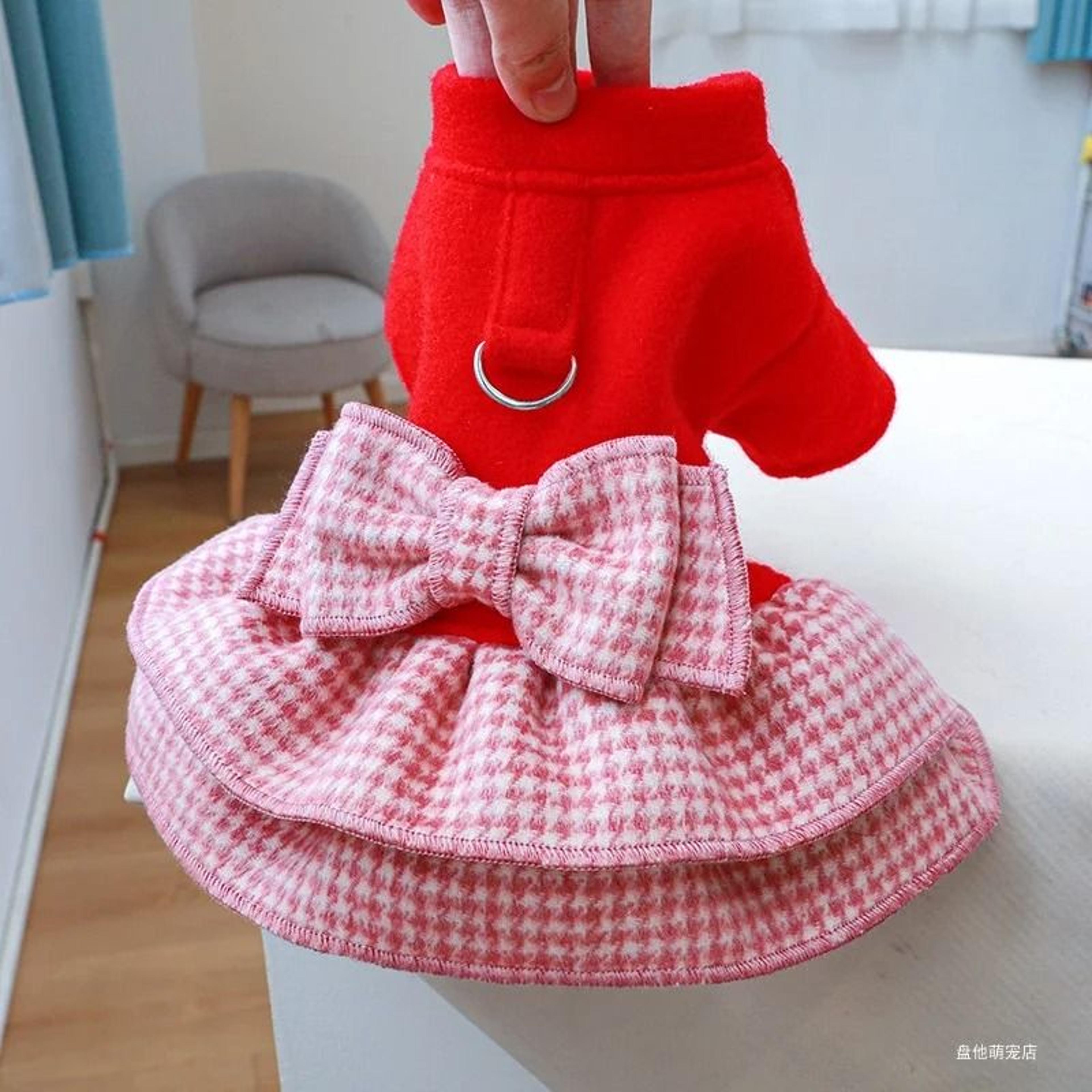 Cozy Red Princess Pet Dress With Traction Buckle For Autumn And Winter 3