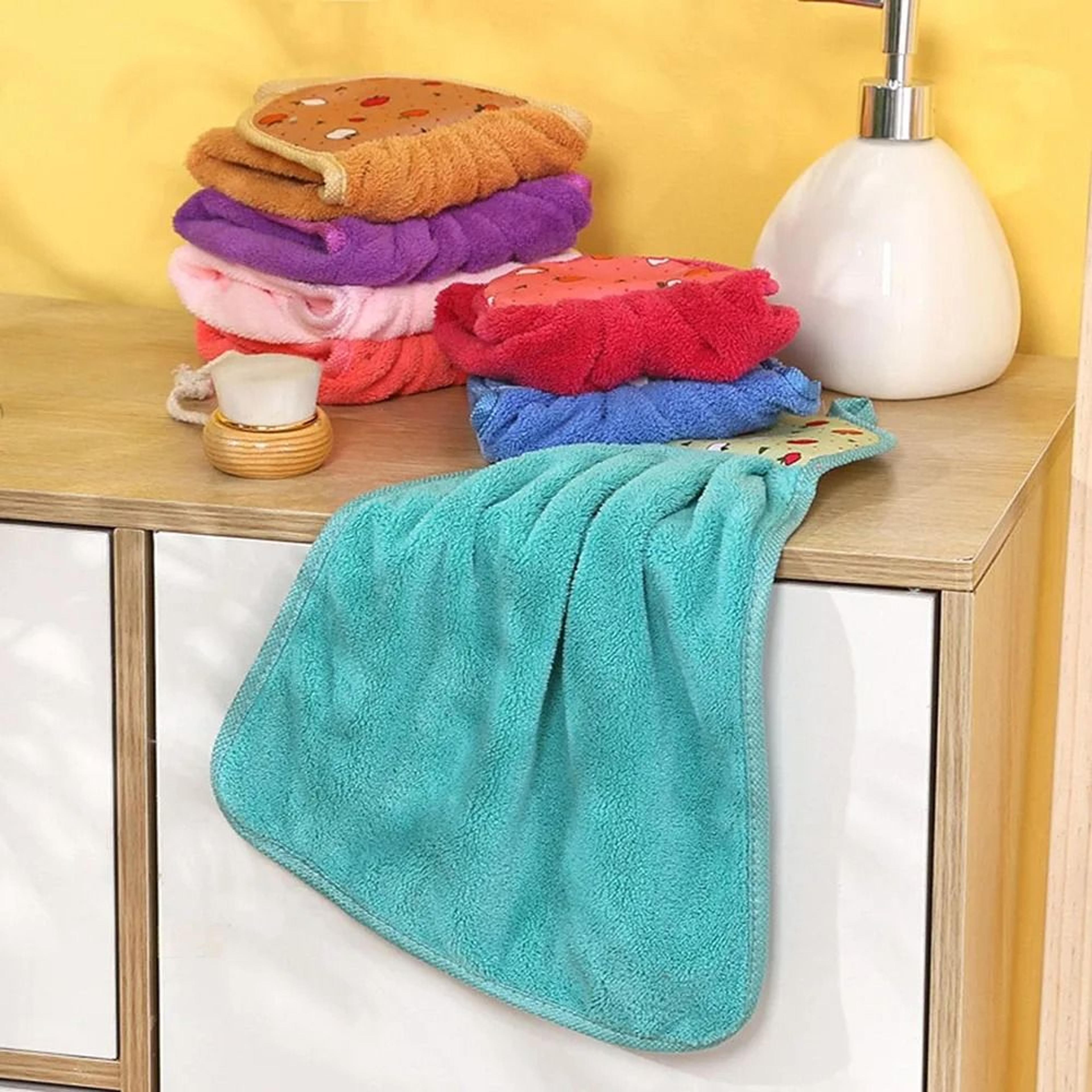 Coral Fleece Fingertip Hanging Towel Set For Hands And Dishwashing 2