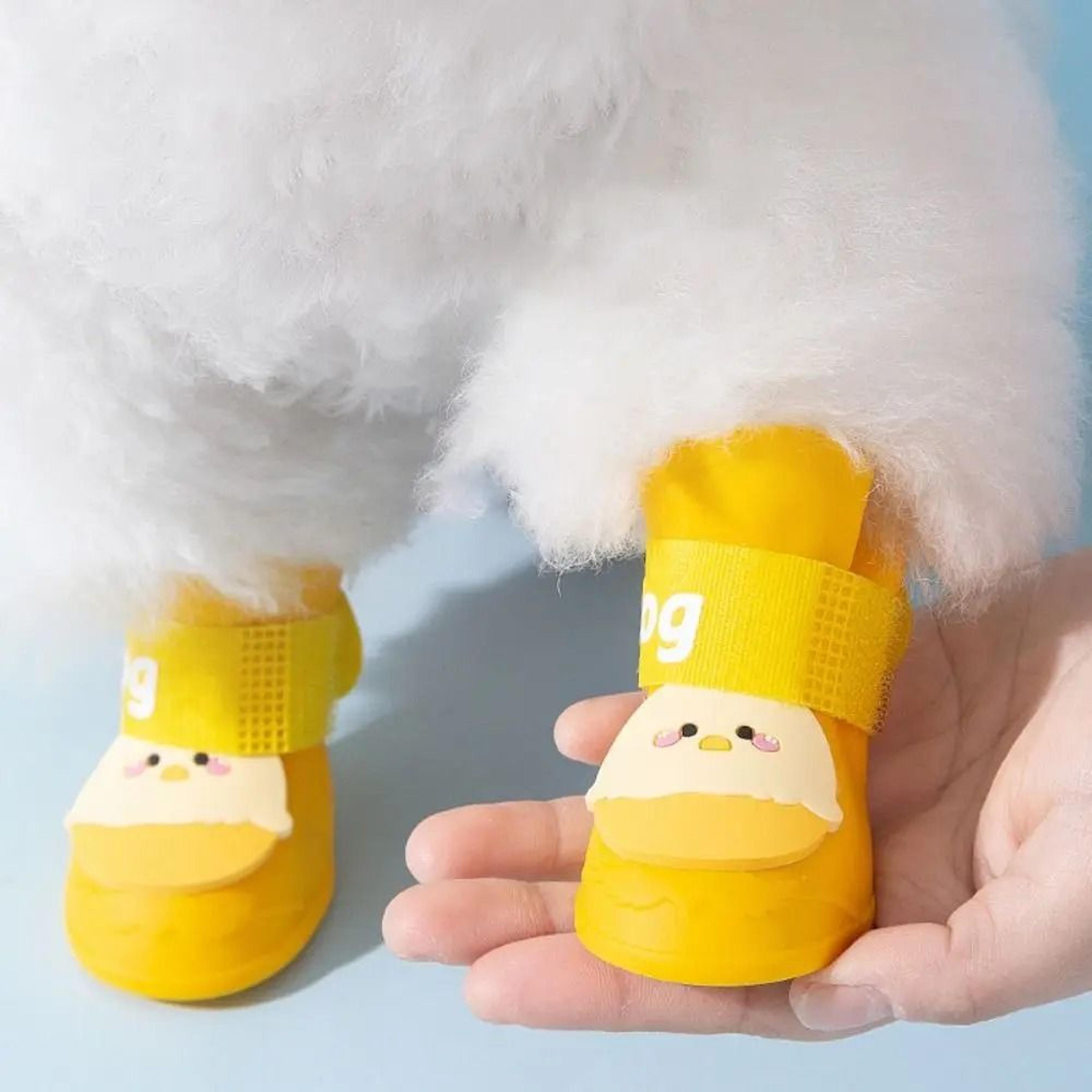 4 Piece Silicone Pet Rain Boot Set 0