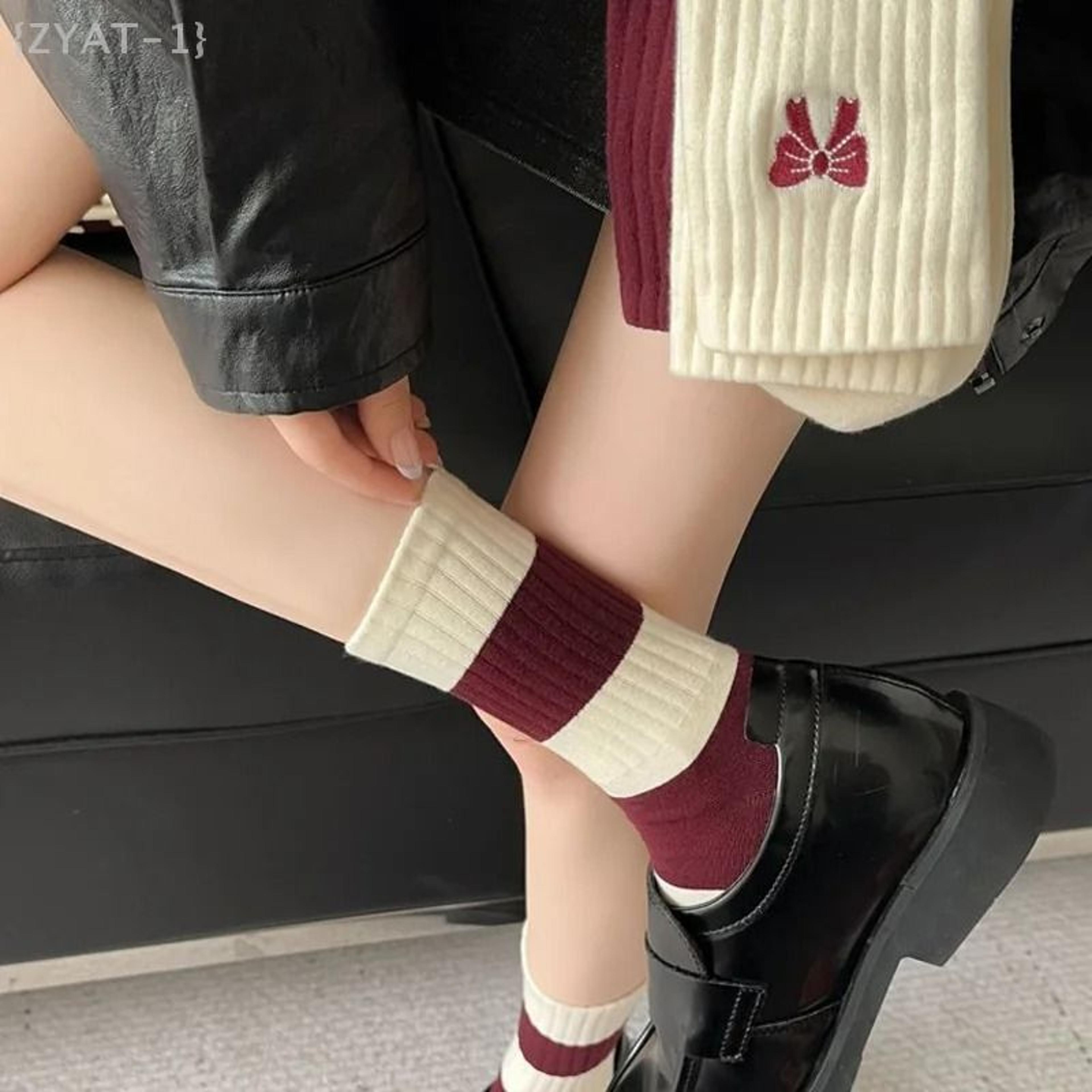 Cozy Cotton Knit Winter Socks Women Mid Calf Casual Warm Socks 3