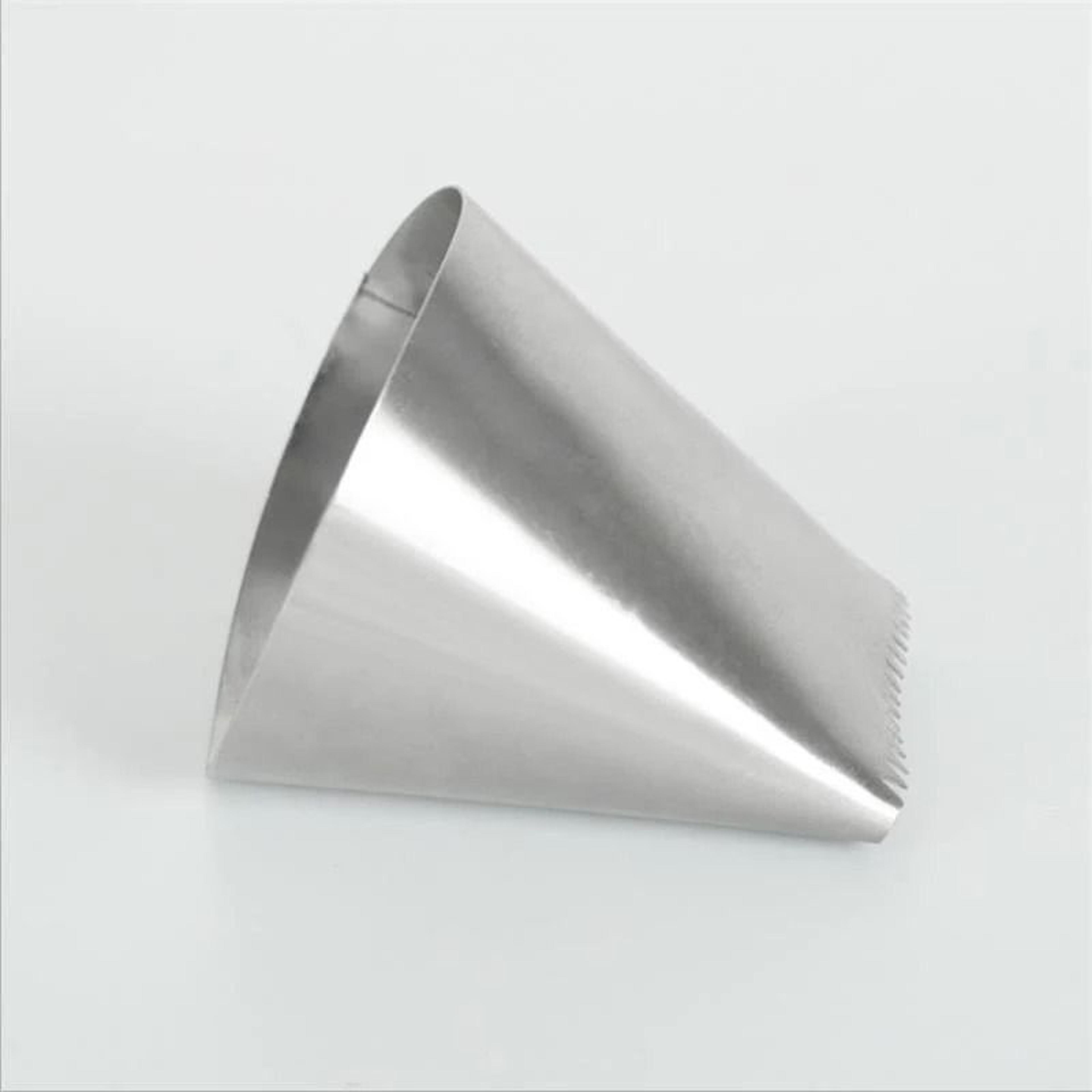 Oversized Stainless Steel Cake Decorating Nozzle For Easy Piping 3