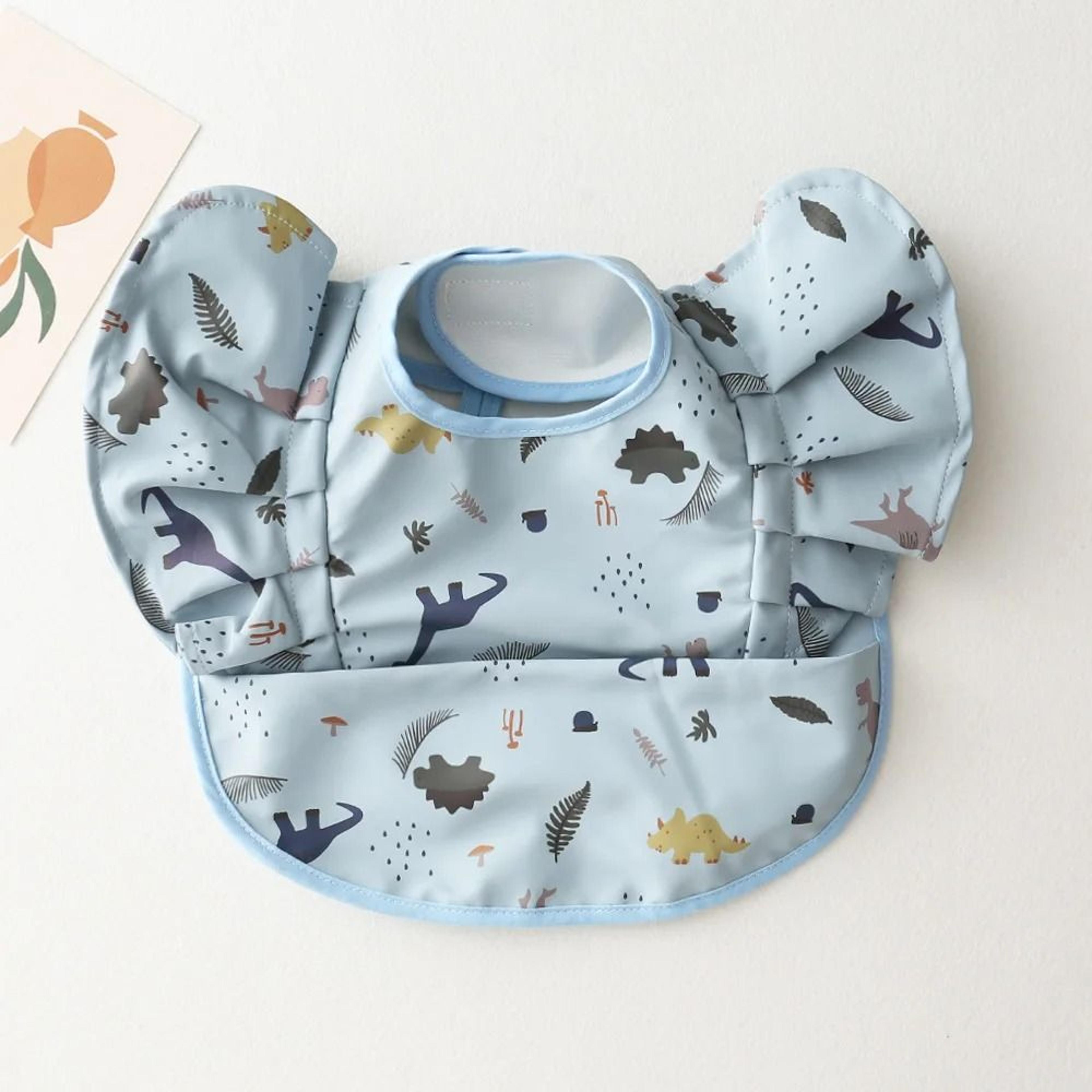 Soft Waterproof Baby Feeding Bib With Front Pocket 3