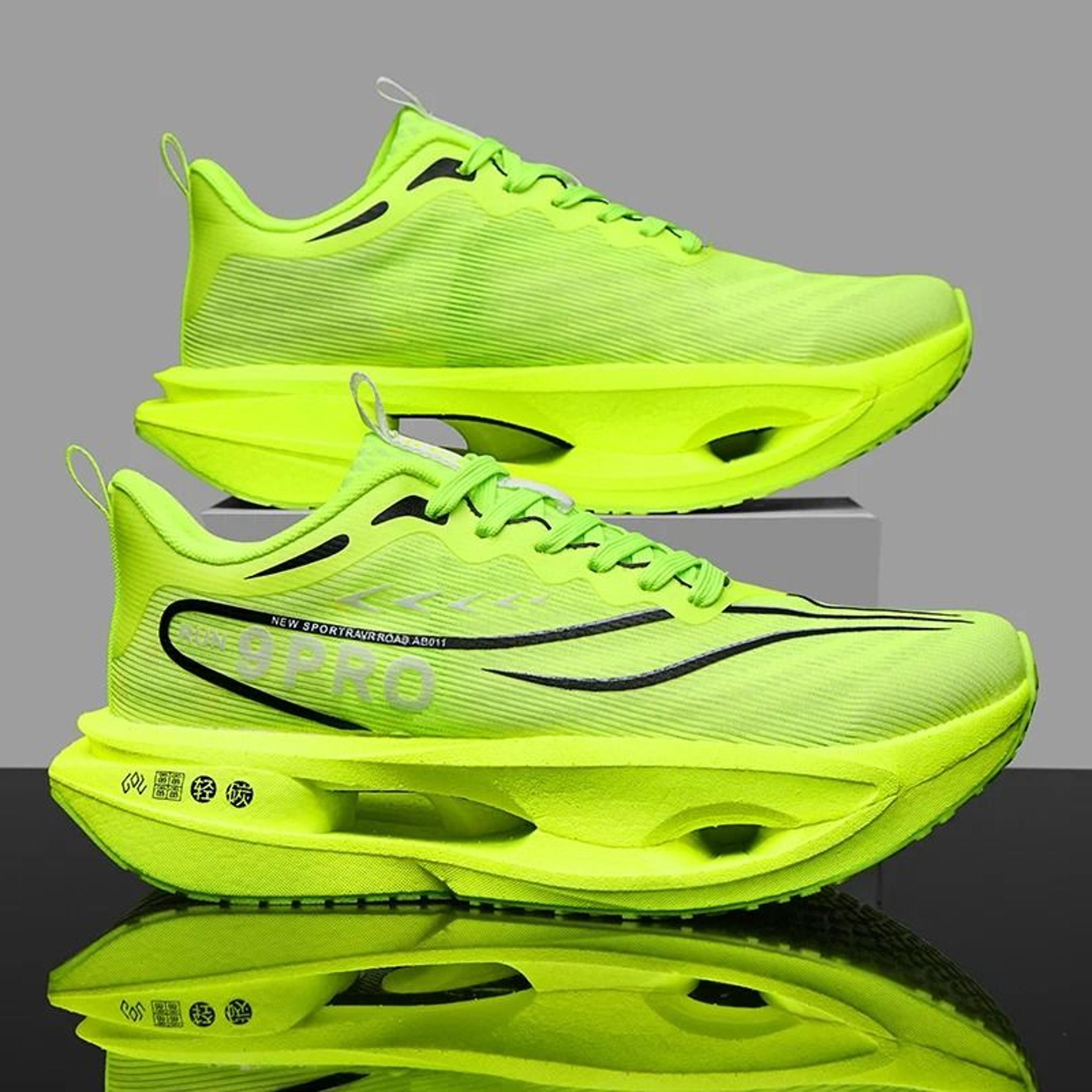 Lightweight Carbon Plate Mesh Running Sneakers 20