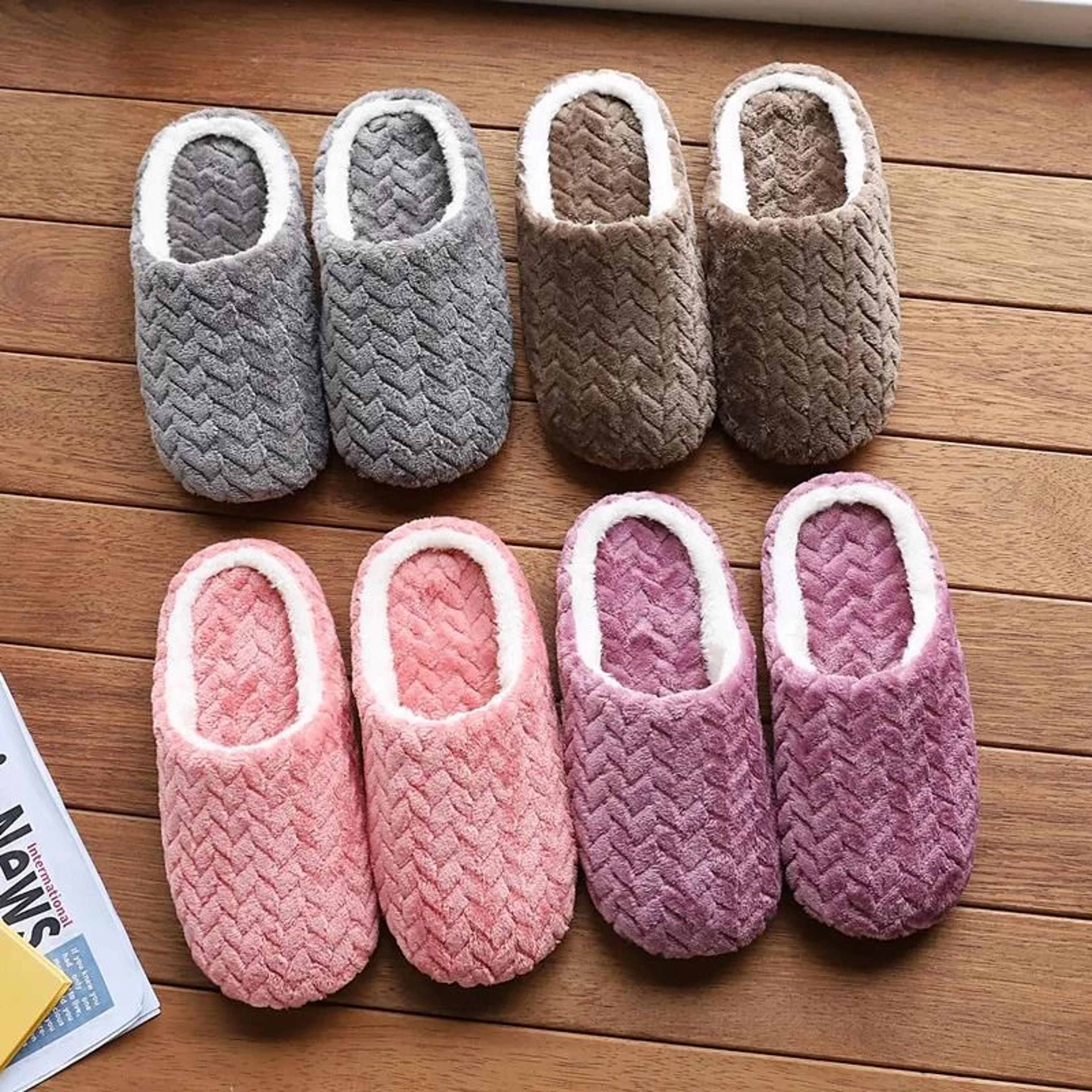Fluffy Comfort Indoor Slippers 0