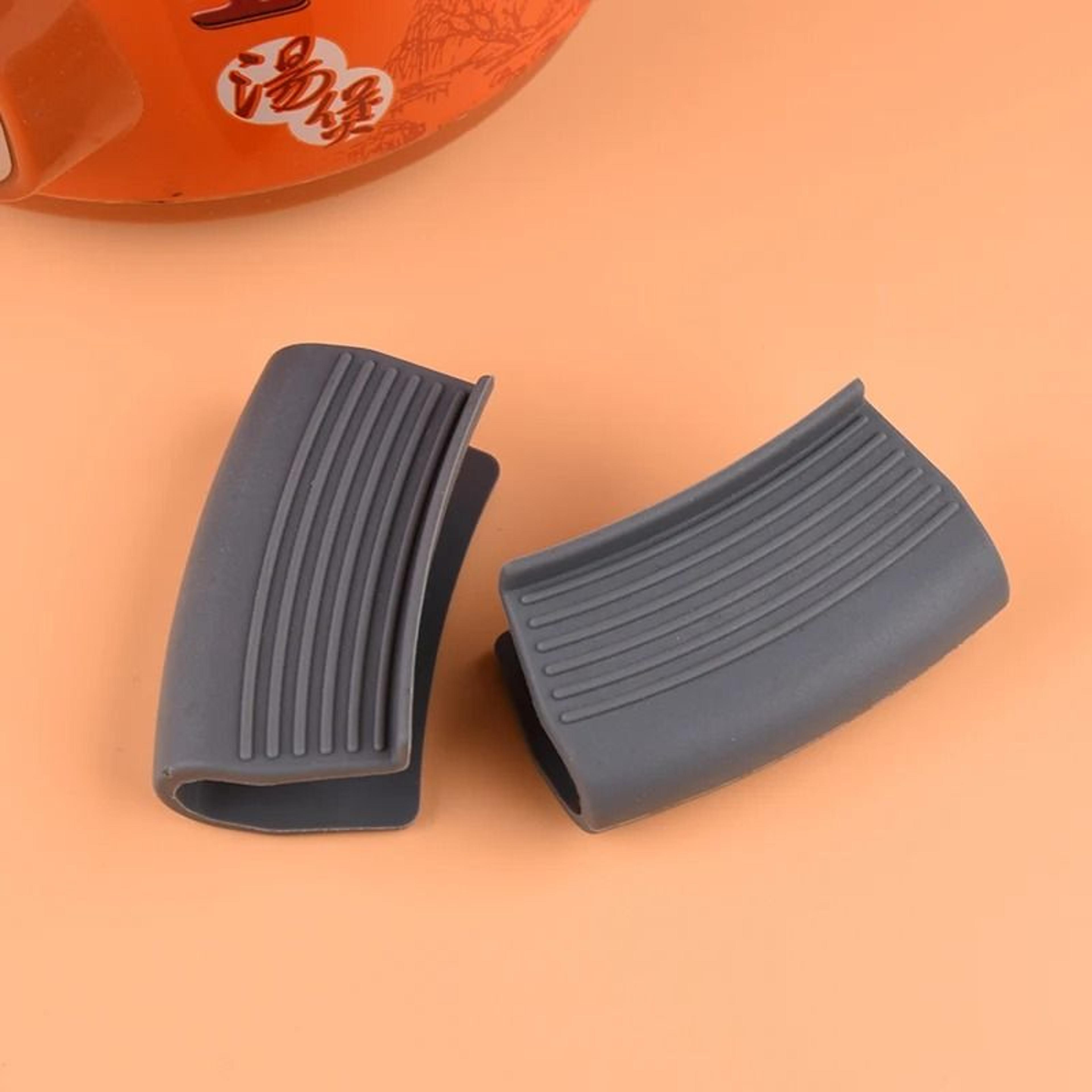 Silicone Pot Handle Grip Pad For Heat Protection And Safe Cooking 0