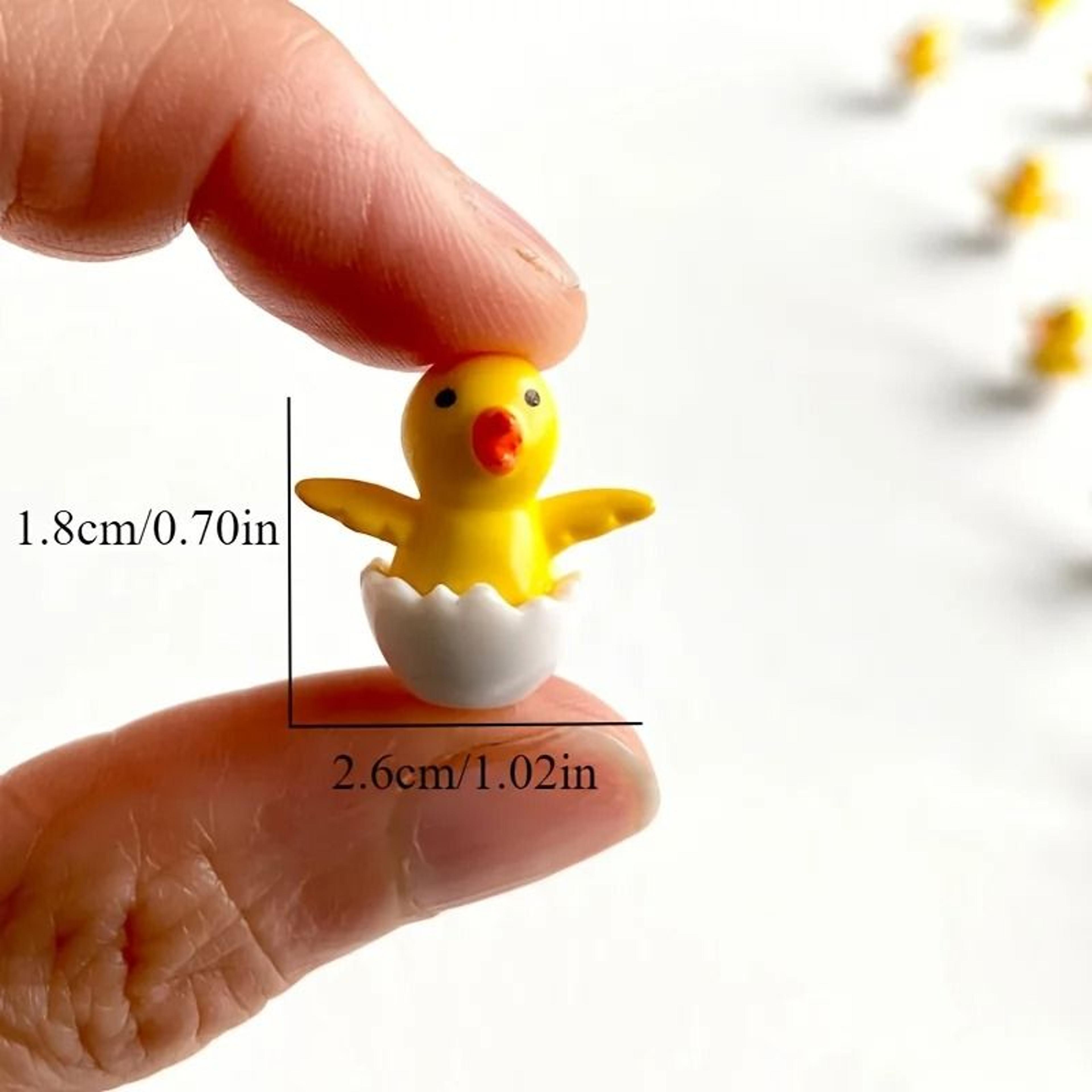 Miniature Resin Chick Figurine Set For Indoor And Outdoor Decor 1
