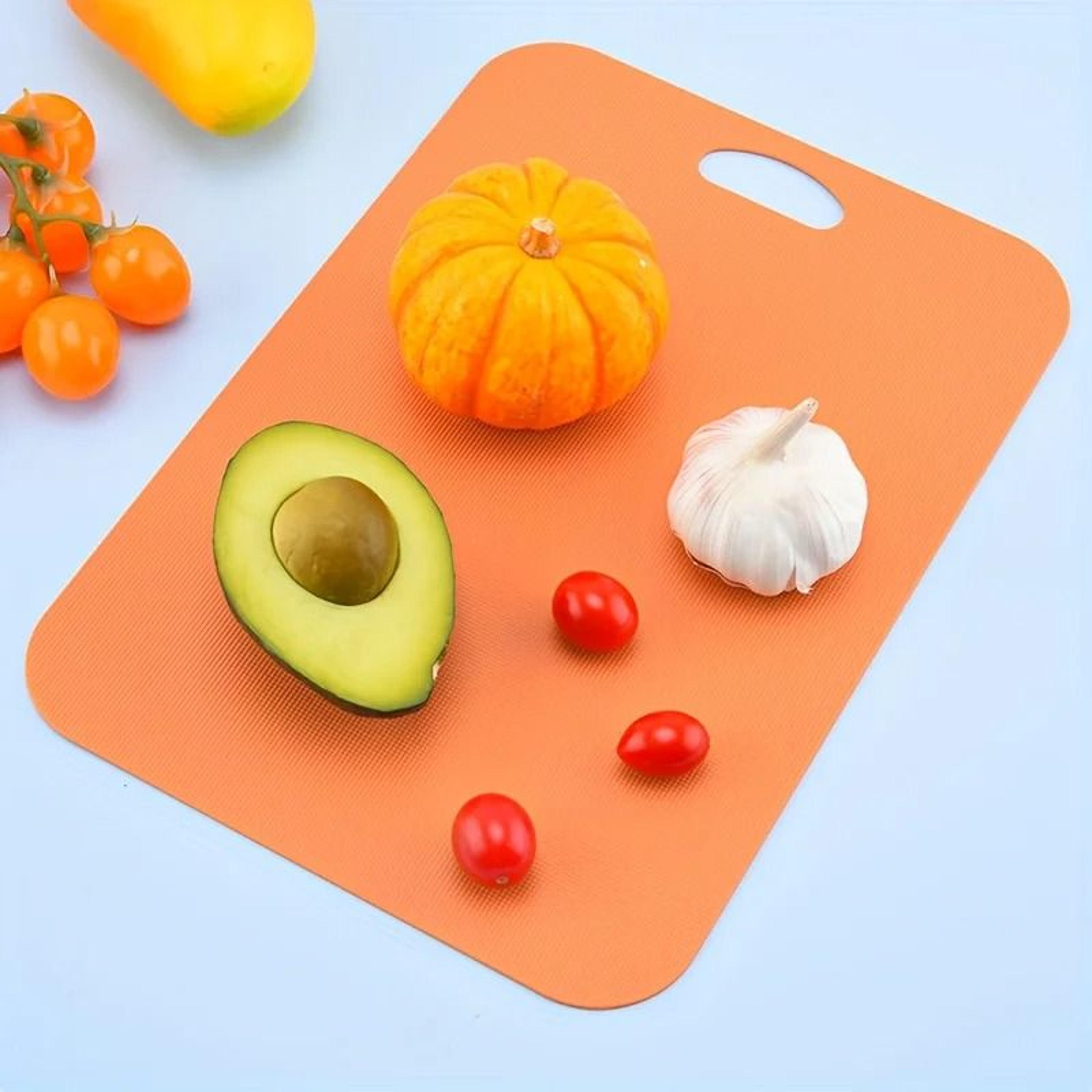Dual Sided Kitchen Cutting Board For Meat And Vegetables 4