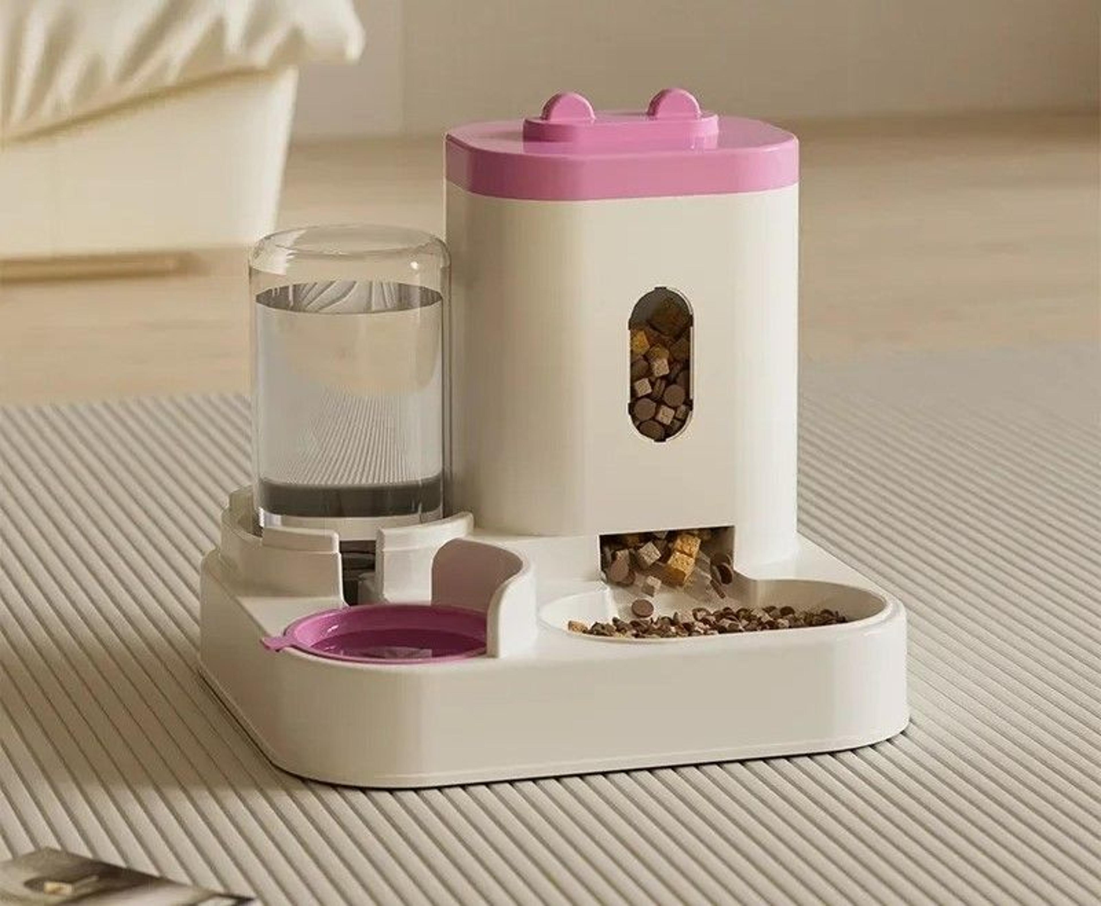 Gravity Driven Dual Pet Hydration And Nutrition System 9