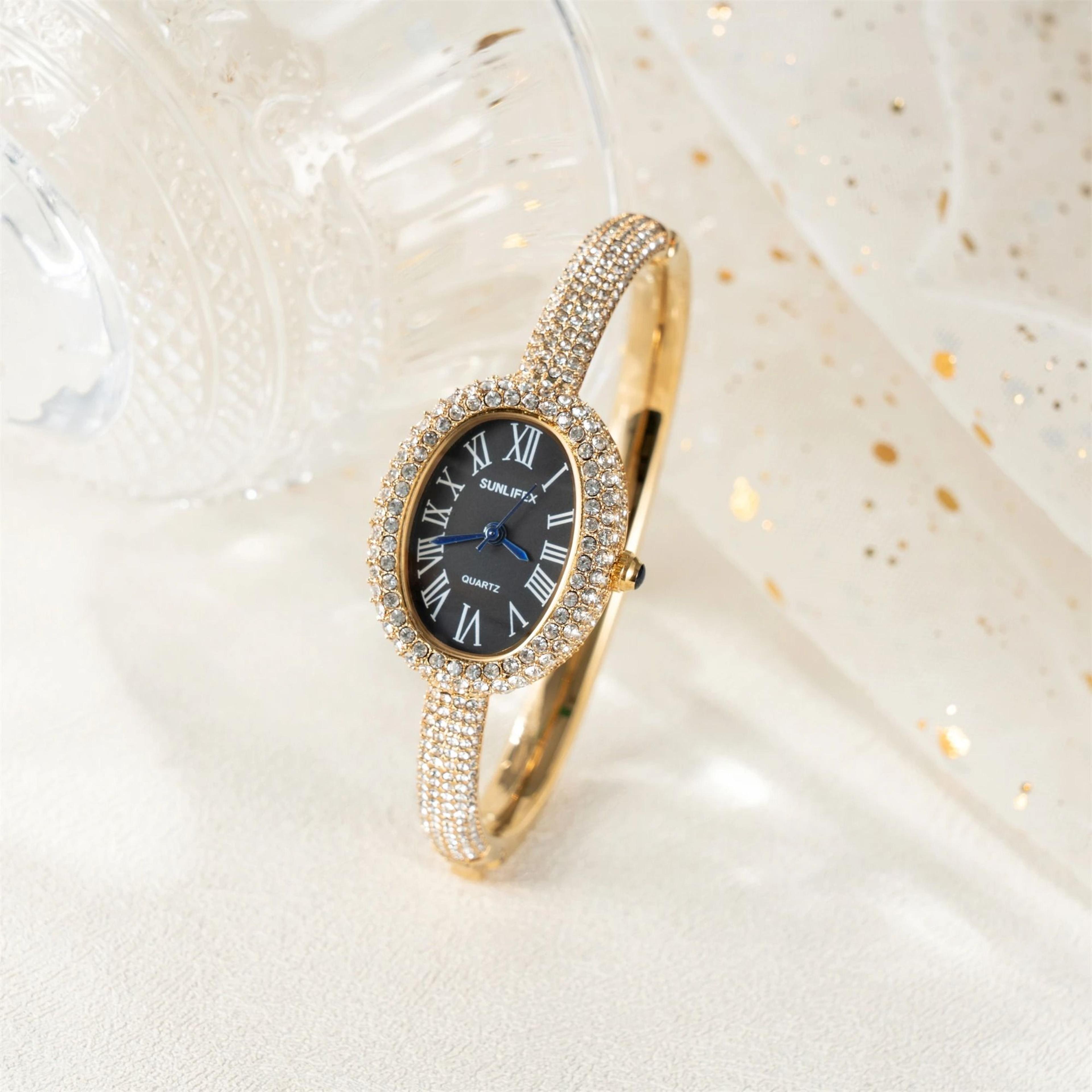 Elegant Roman Numeral Oval Bracelet Watch 2