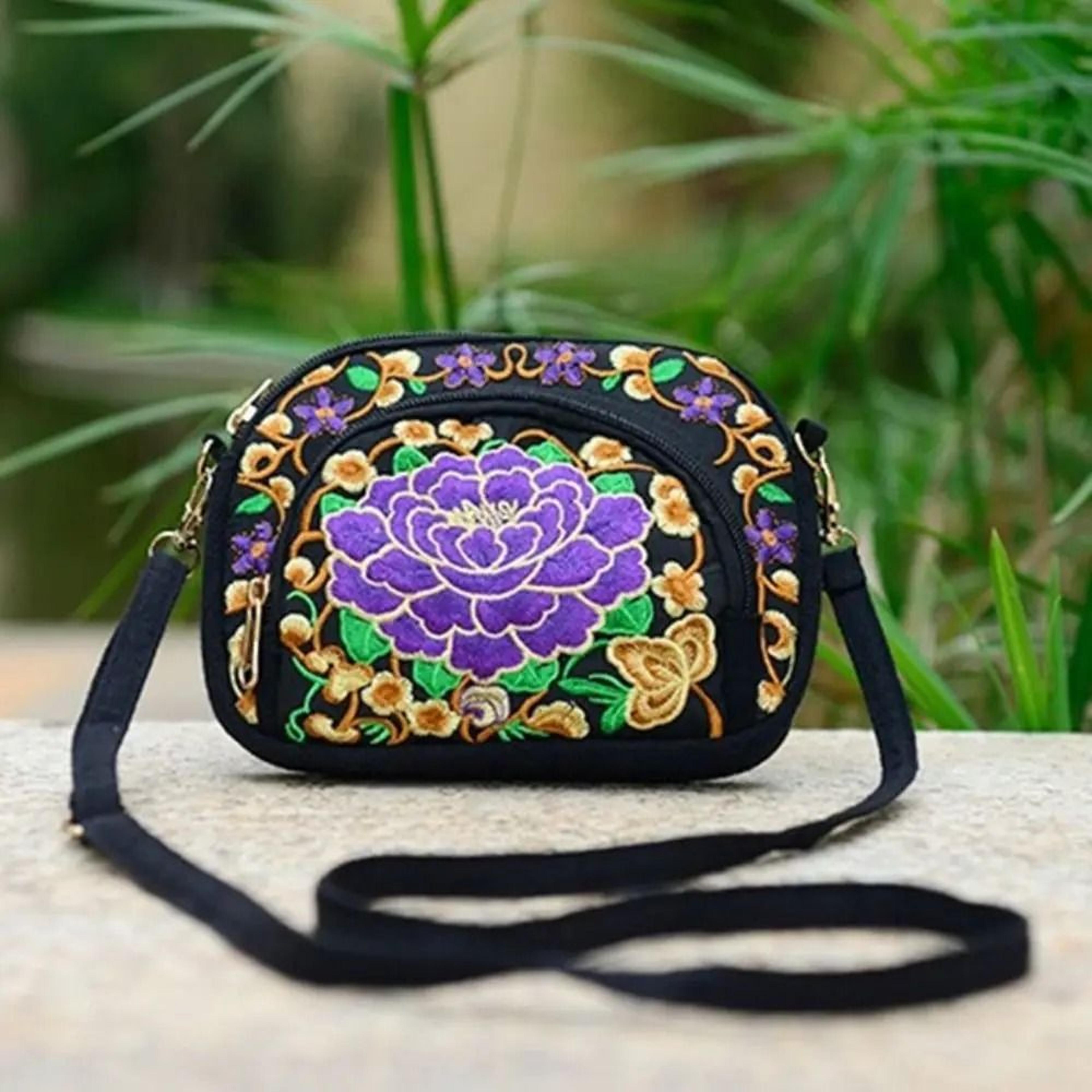 Ethnic Style Floral Embroidered Crossbody Bag 7