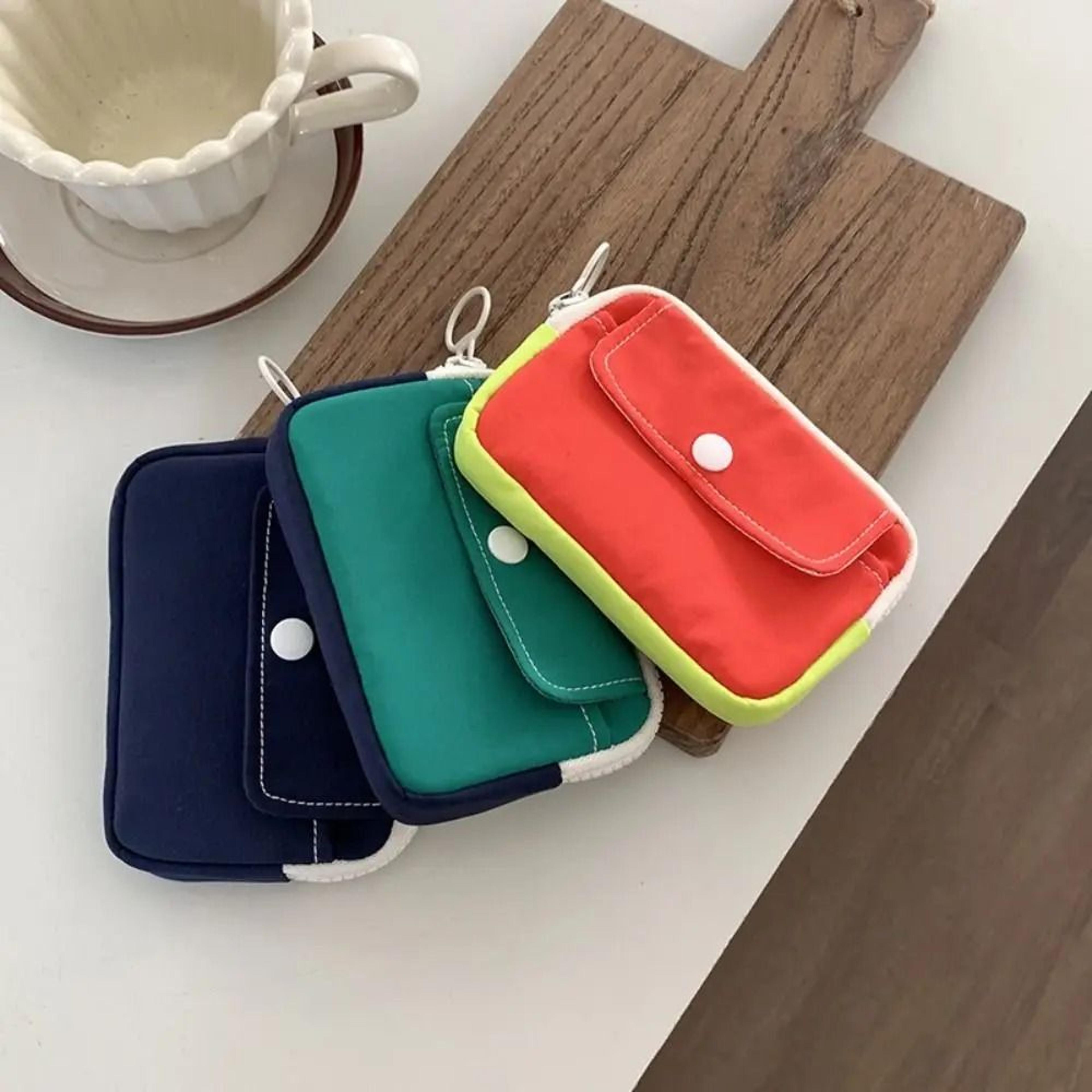 lightweight canvas mini cash and key pouch
