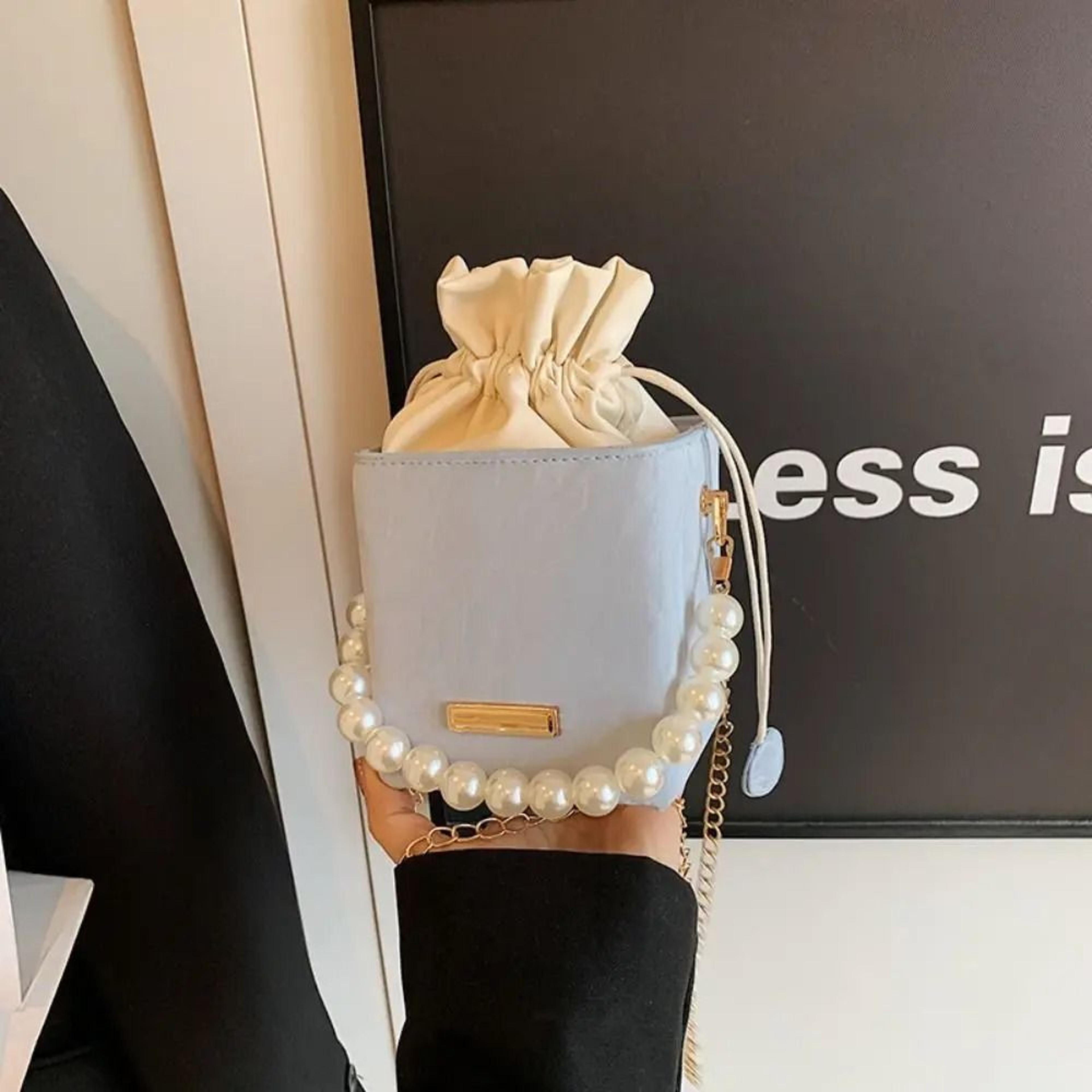 Pearl Handle Vintage Drawstring Crossbody Bag 10