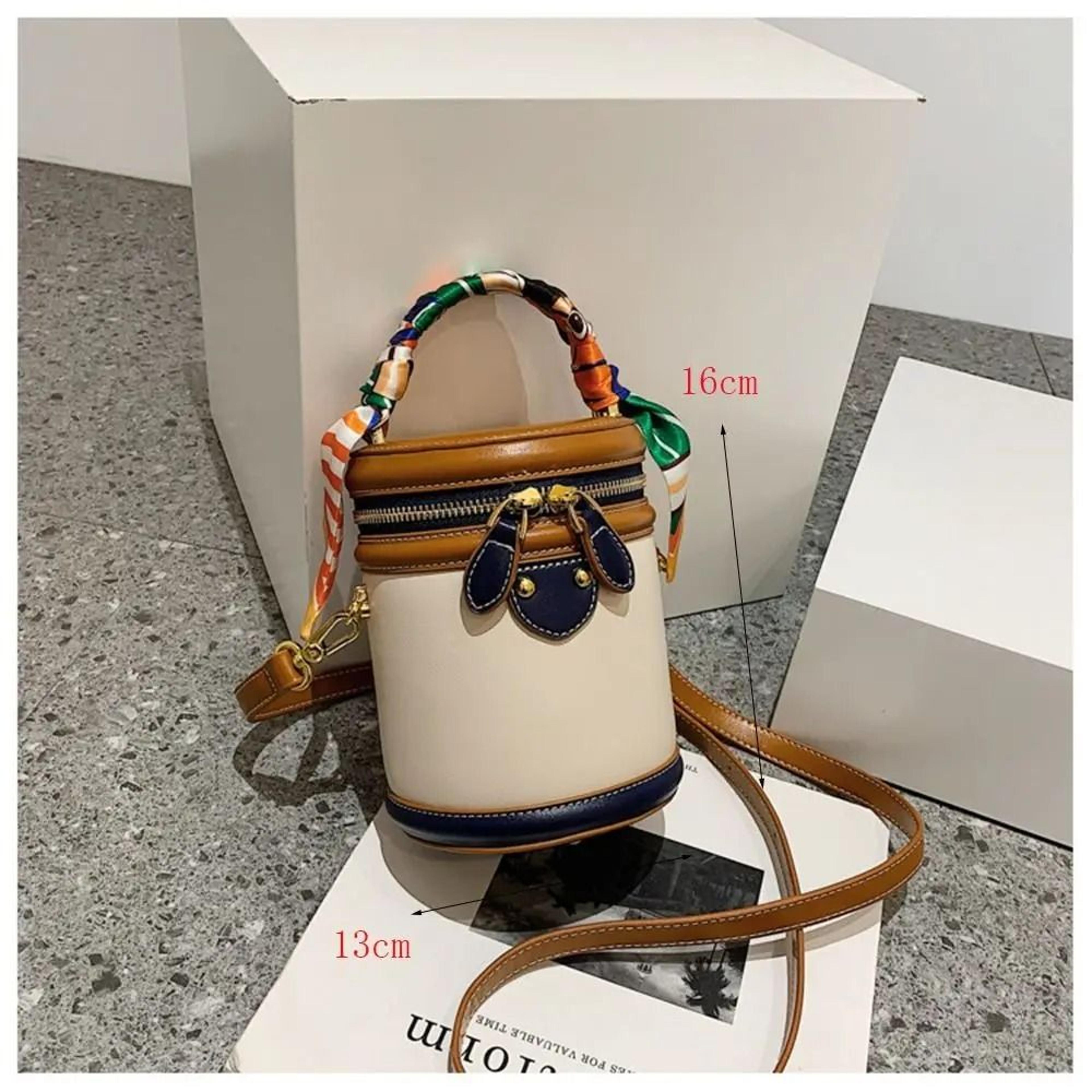 Exquisite Cylinder PU Leather Bucket Bag 1