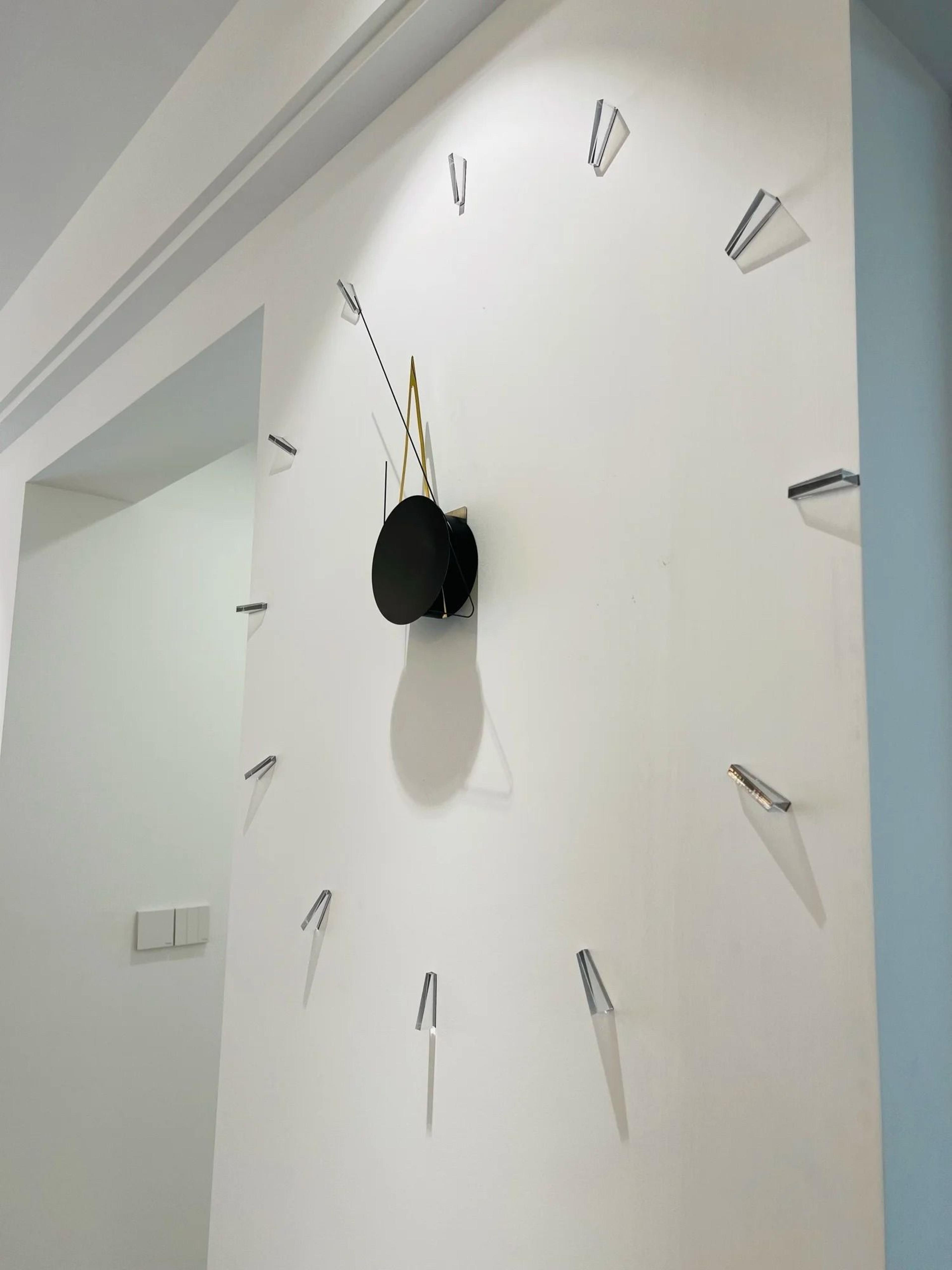 Minimalist Personalized DIY Artistic Wall Clock 3