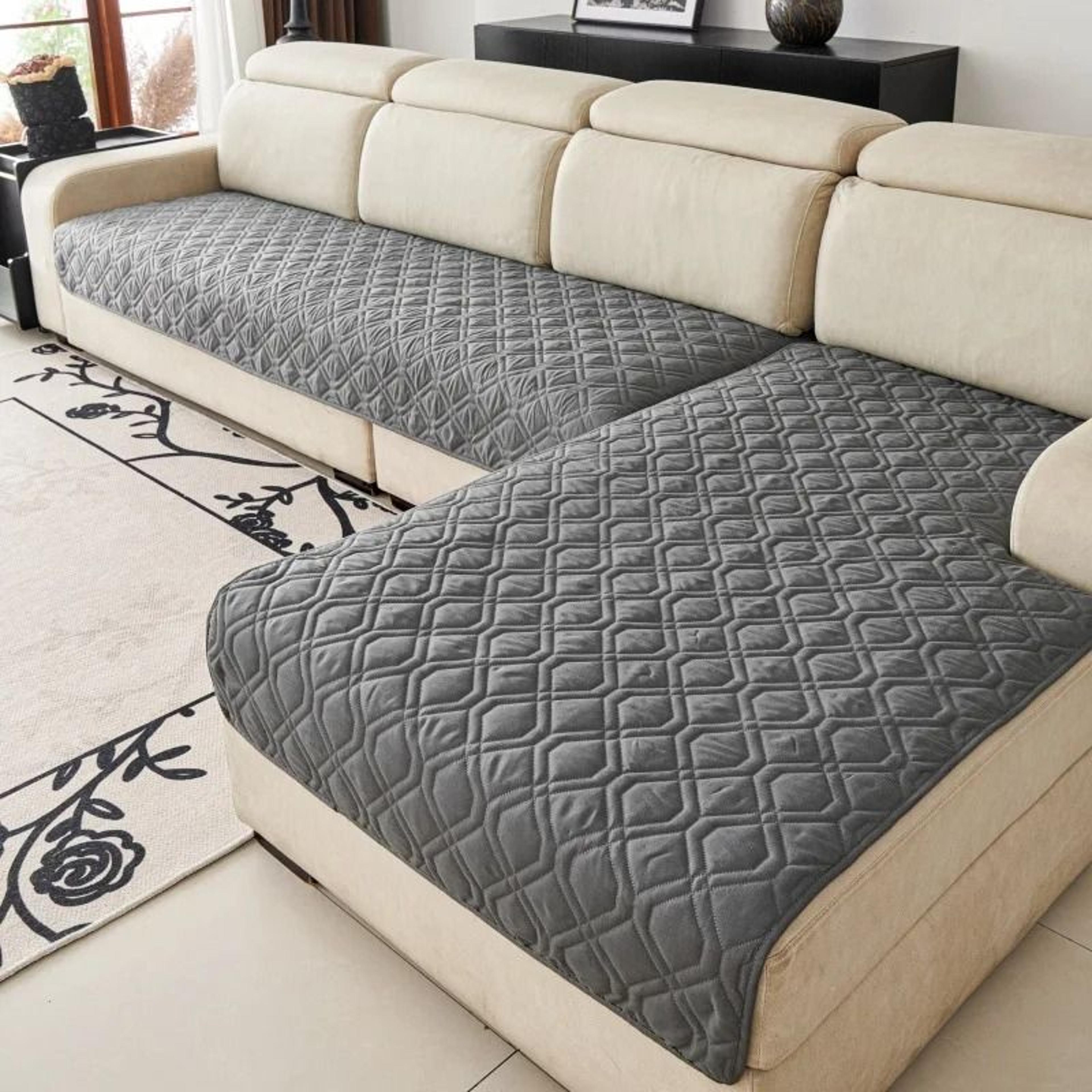 Universal Waterproof Pet  Furniture Protective Shield 6