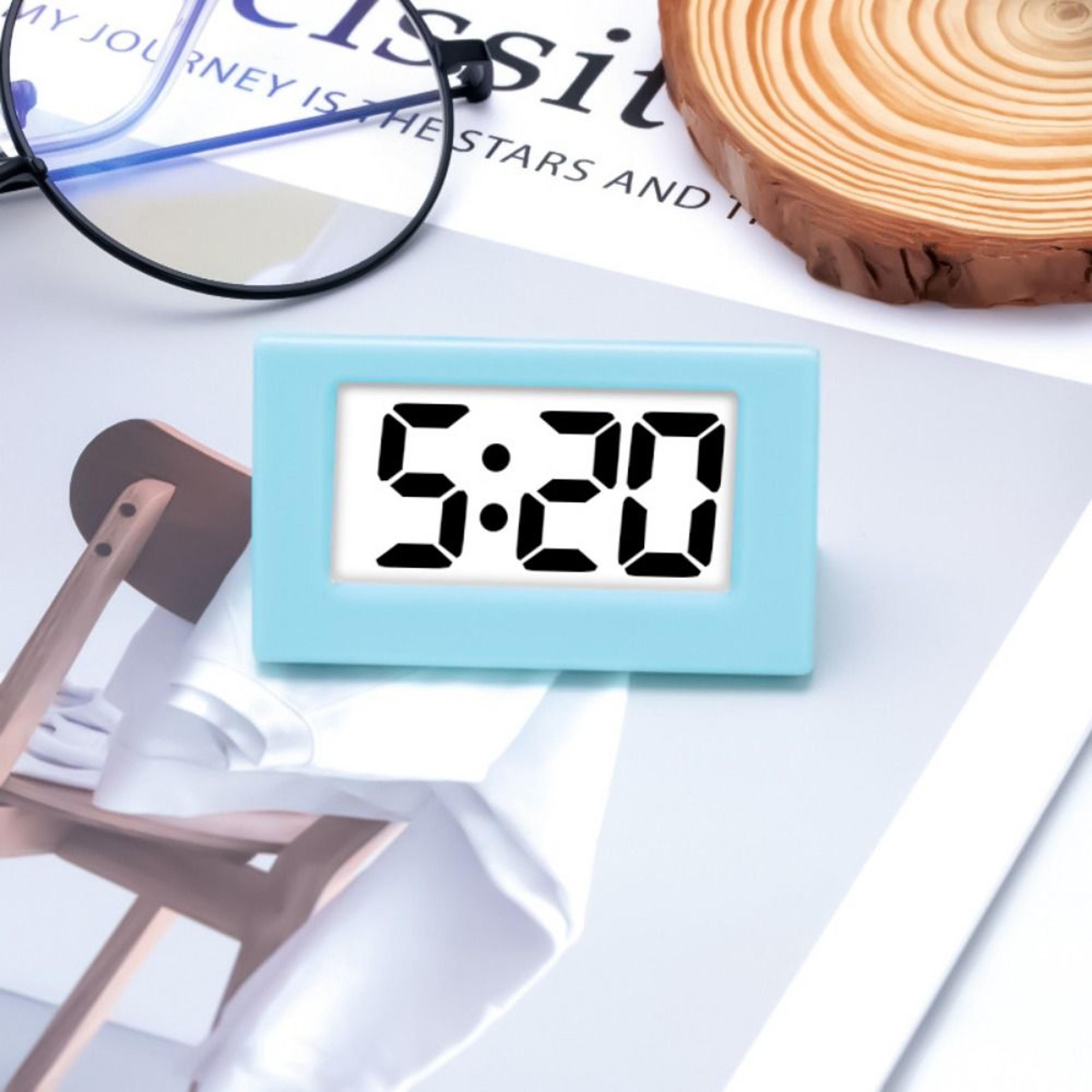 Lumi Peak LED Digital Clock Mini Desk Clock With Silent Alarm For Bedroom Office  Bedside 3