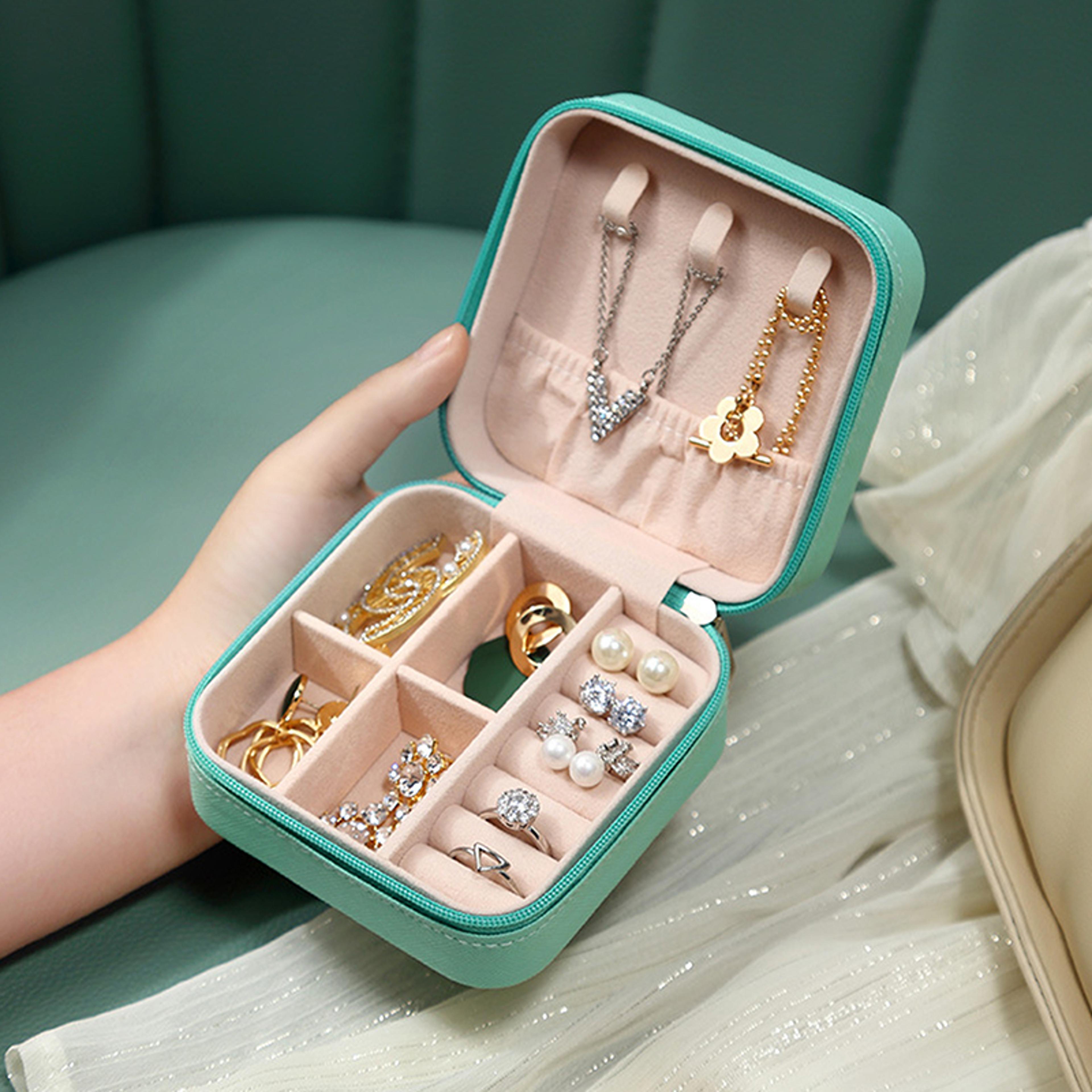 Compact Travel Jewelry Case With Earring And Ring Organizer 3