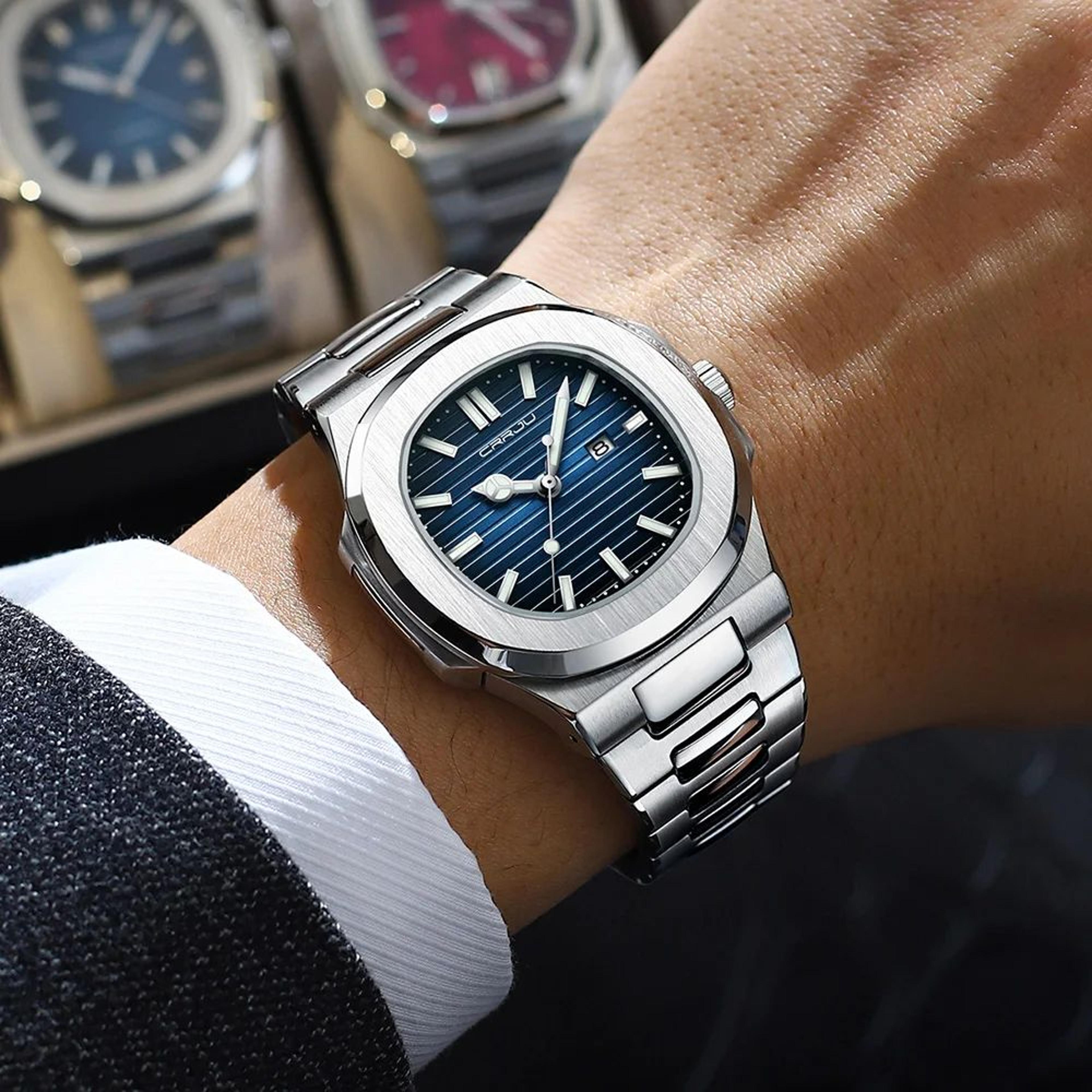 Luxury Square Dial Mens Quartz Watch With Luminous Display And Waterproof Sports Design 3