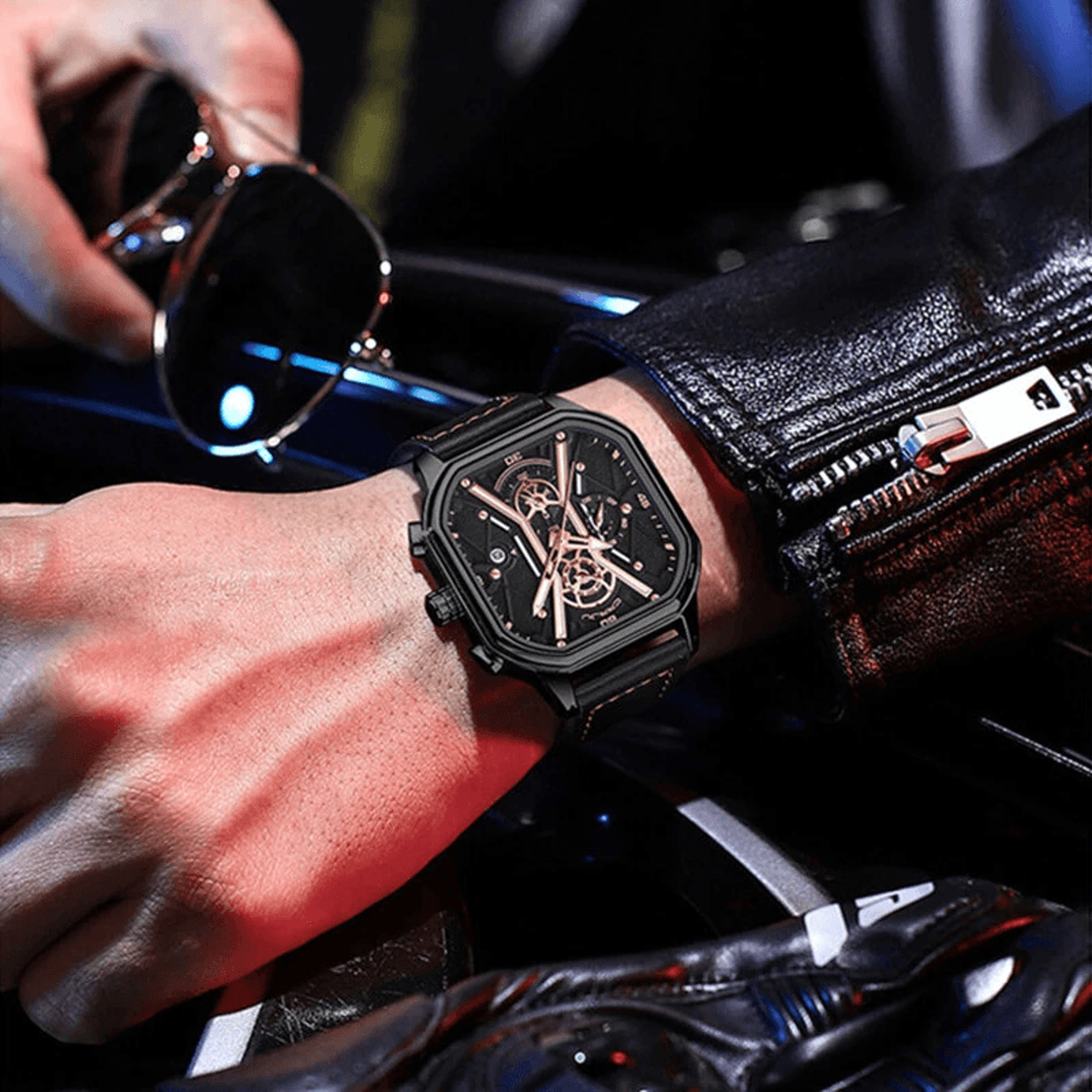 Square Chronograph Watch For Men With Leather Strap And Luminous Dial 2