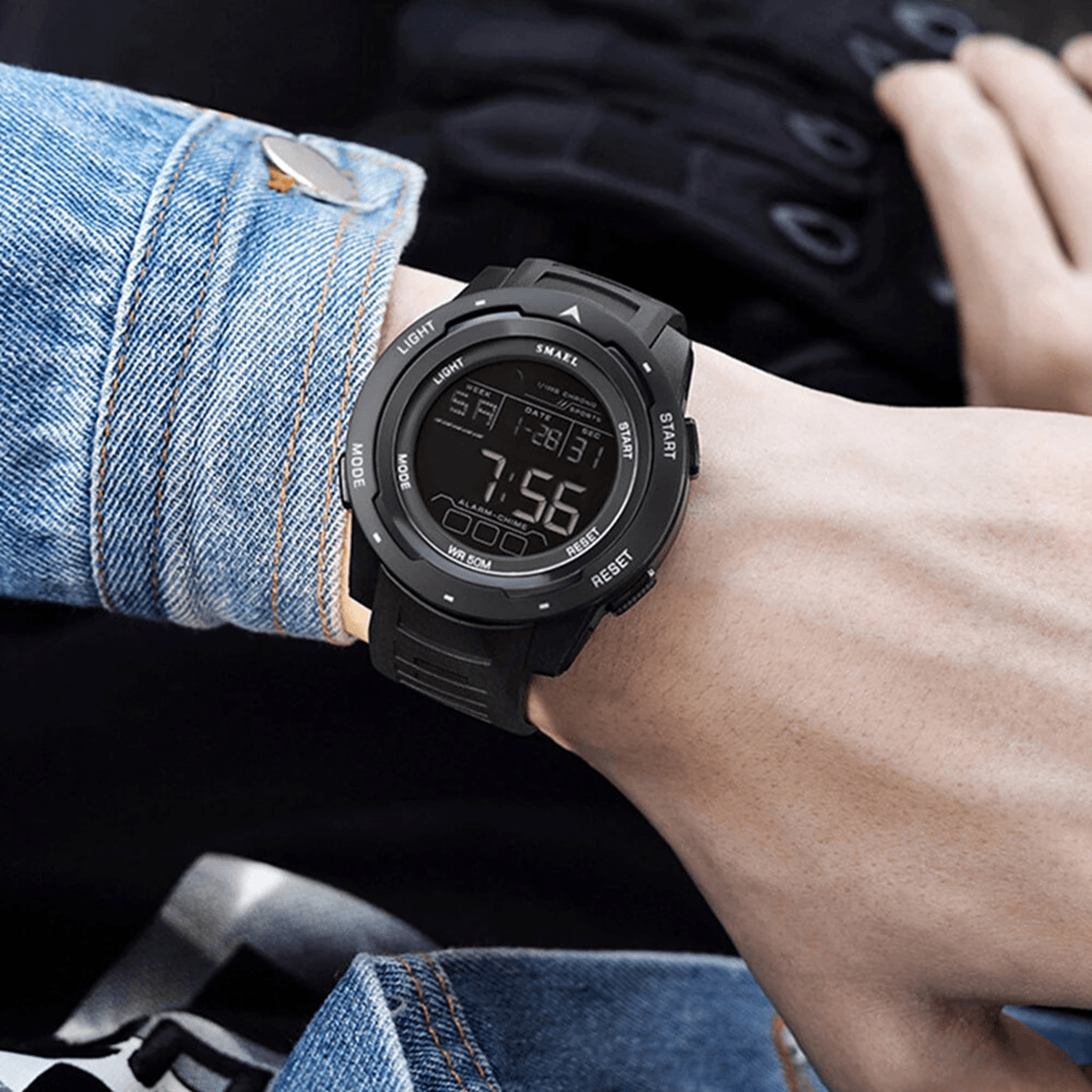 Mens Waterproof LED Digital Sports Watch With Luminous Display And Comfortable TPU Strap 1