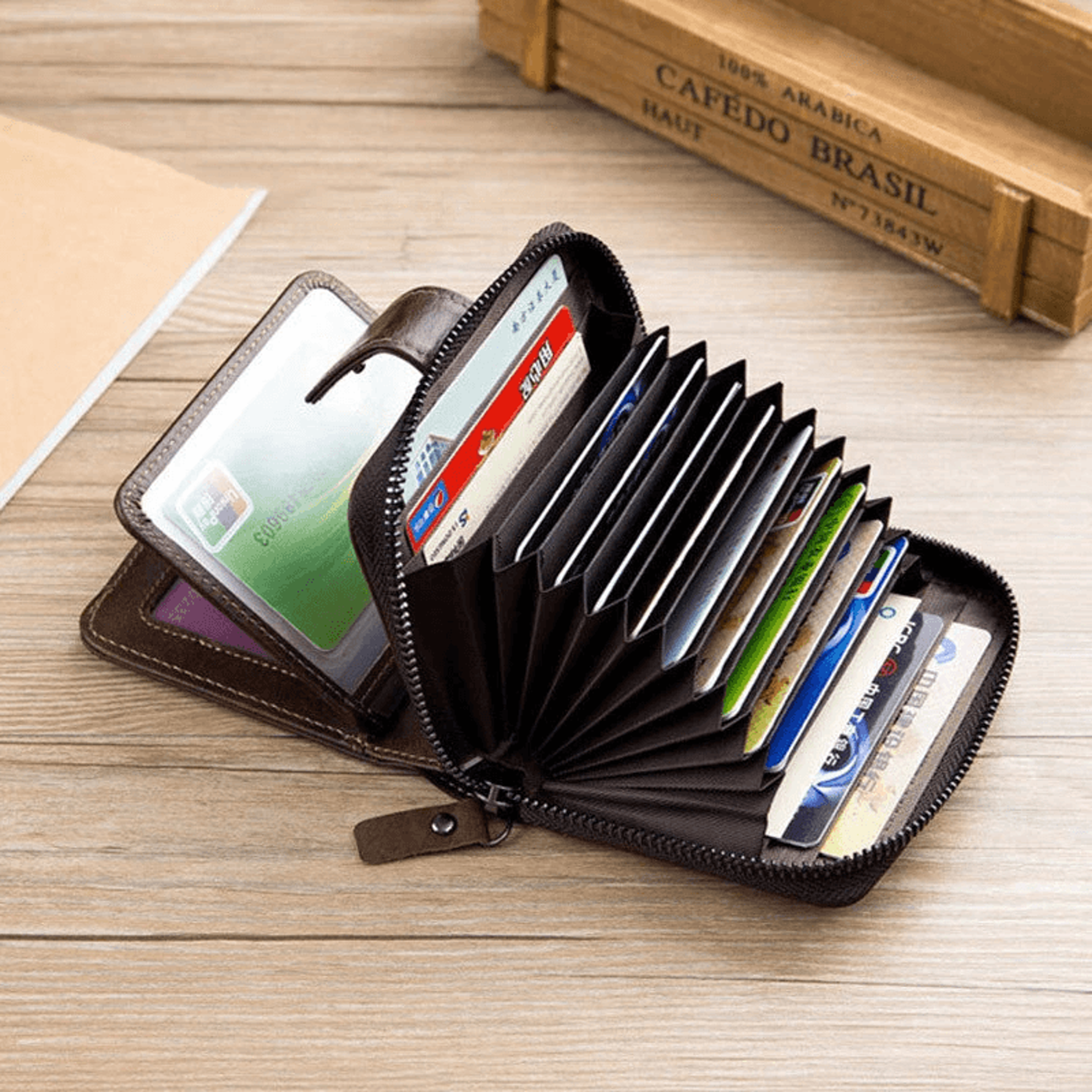 Mens Genuine Leather RFID Blocking Zipper Wallet With Coin Pocket 2