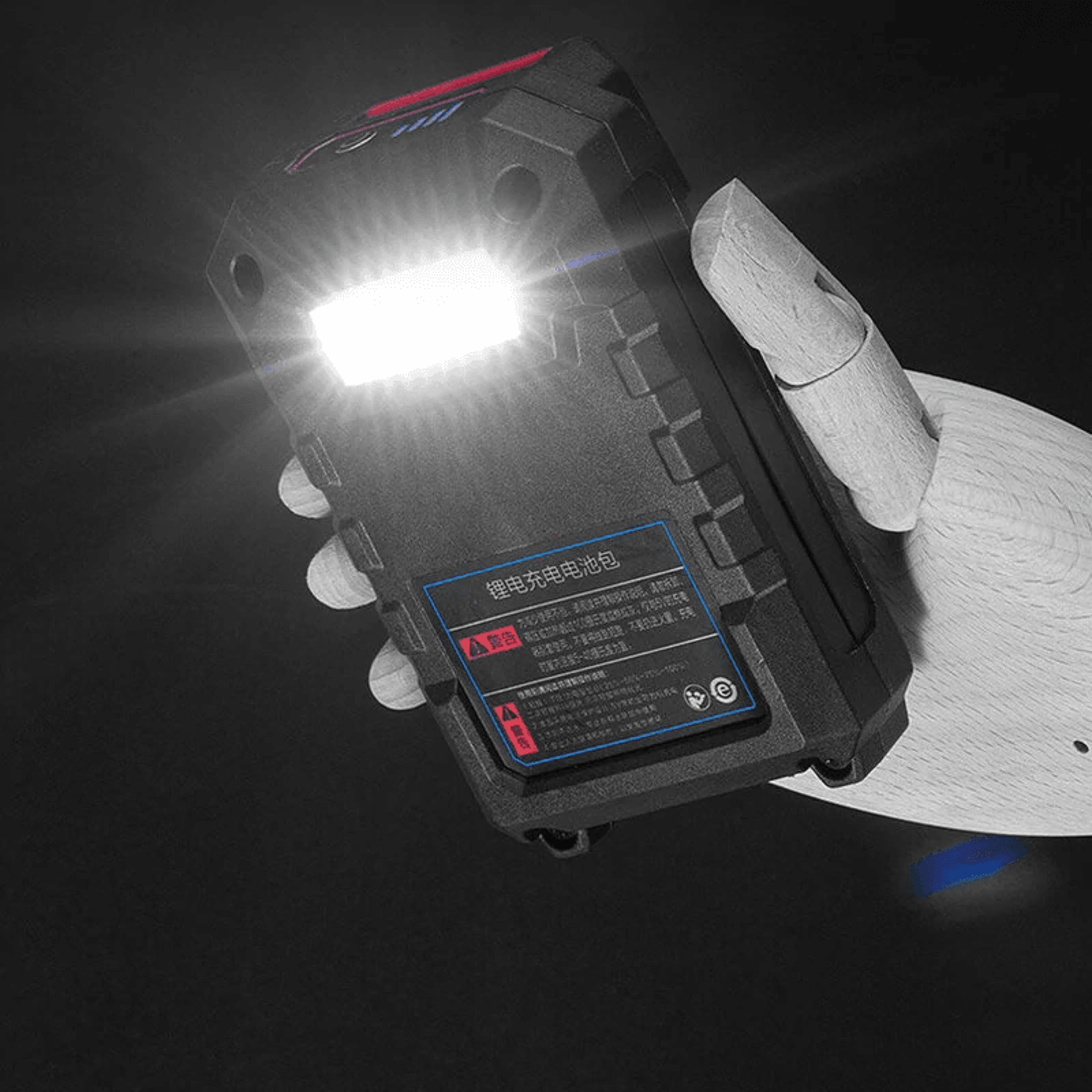 Portable COB Spotlight USB Rechargeable Work Light For Camping And Emergencies 2