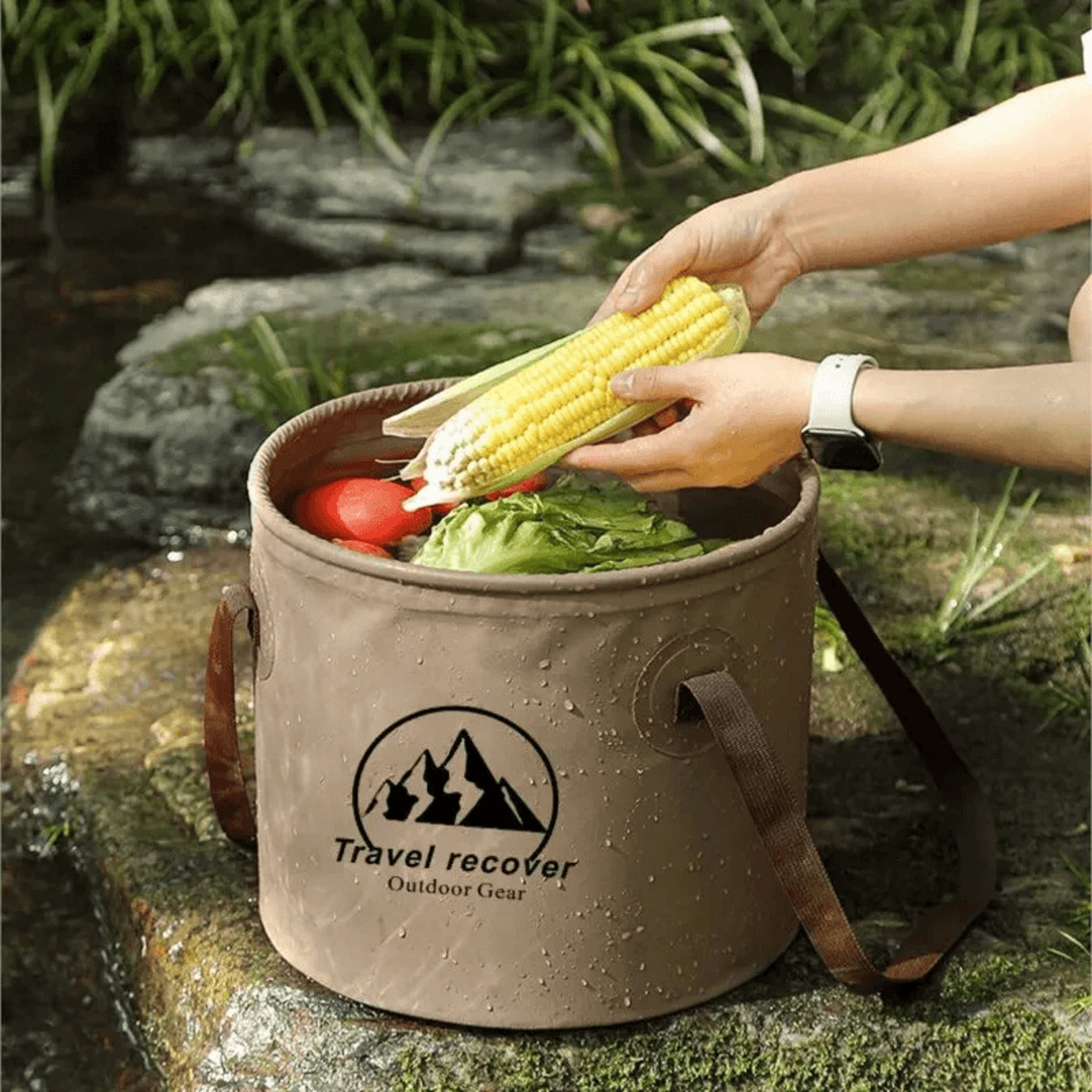 Collapsible Camping Bucket Leakproof Portable Water Container 5