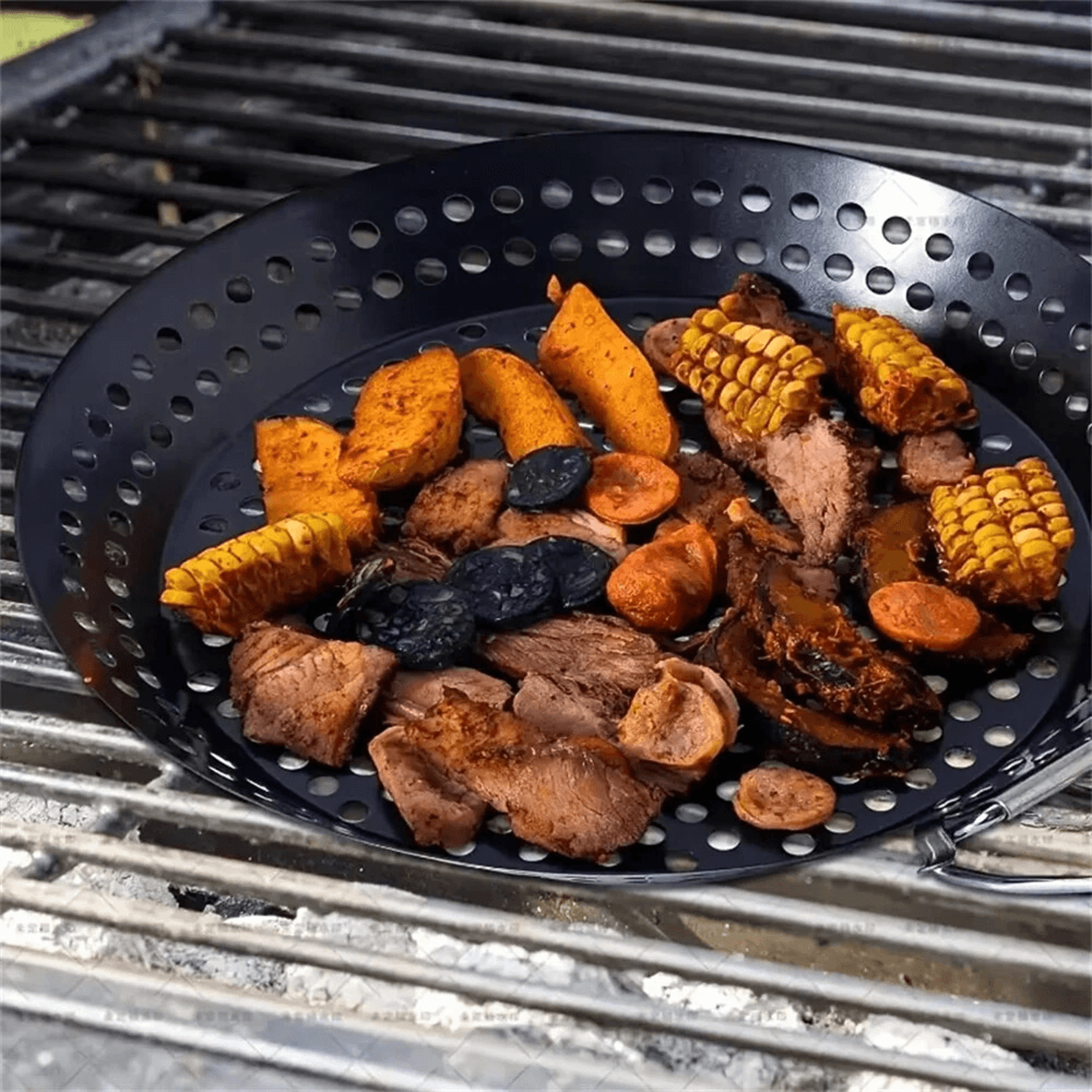 Round BBQ Grill Basket With Folding Handle For Vegetables Seafood And Outdoor Cooking 5