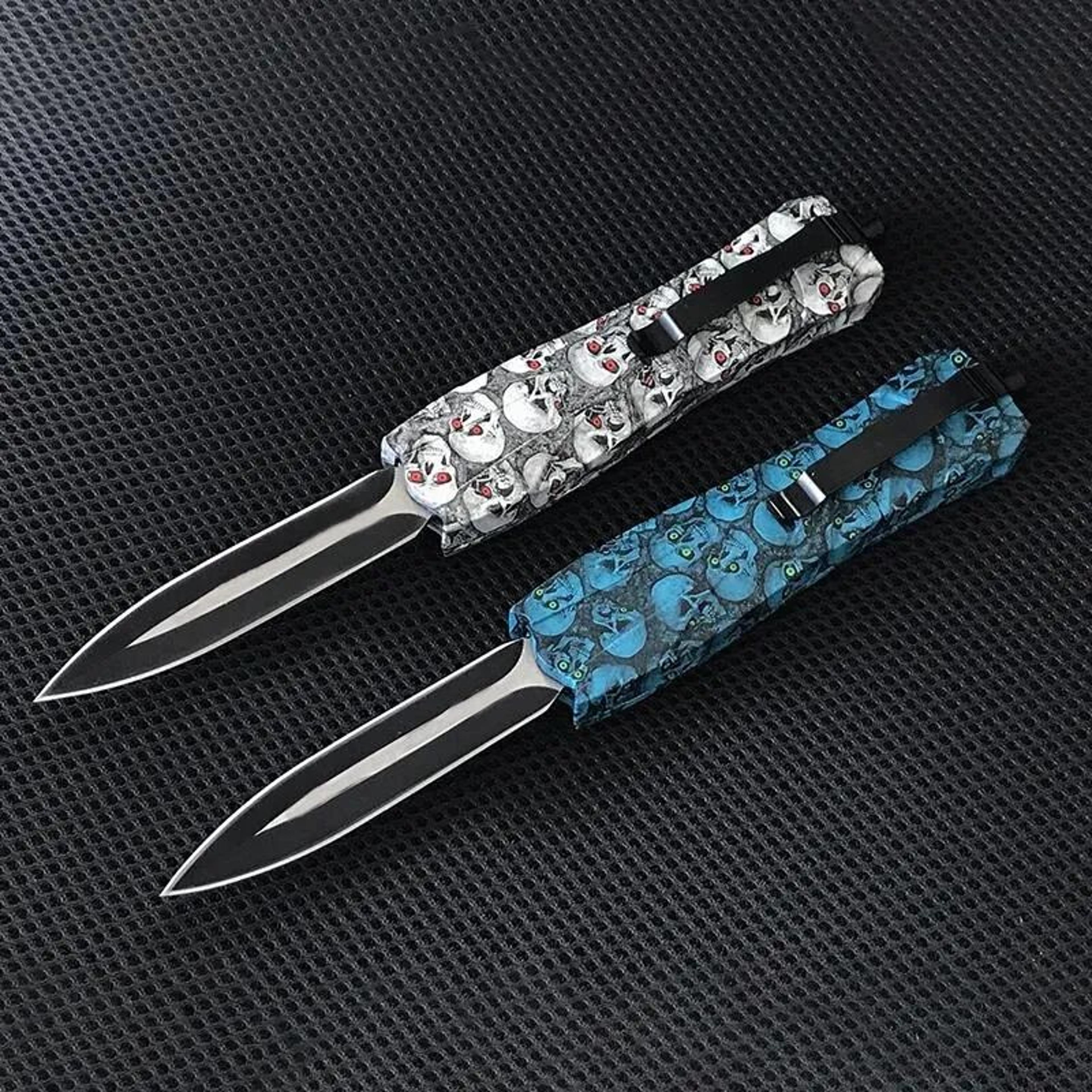 Fantasy Knife With Stainless Steel Blade And ABS Handle 2