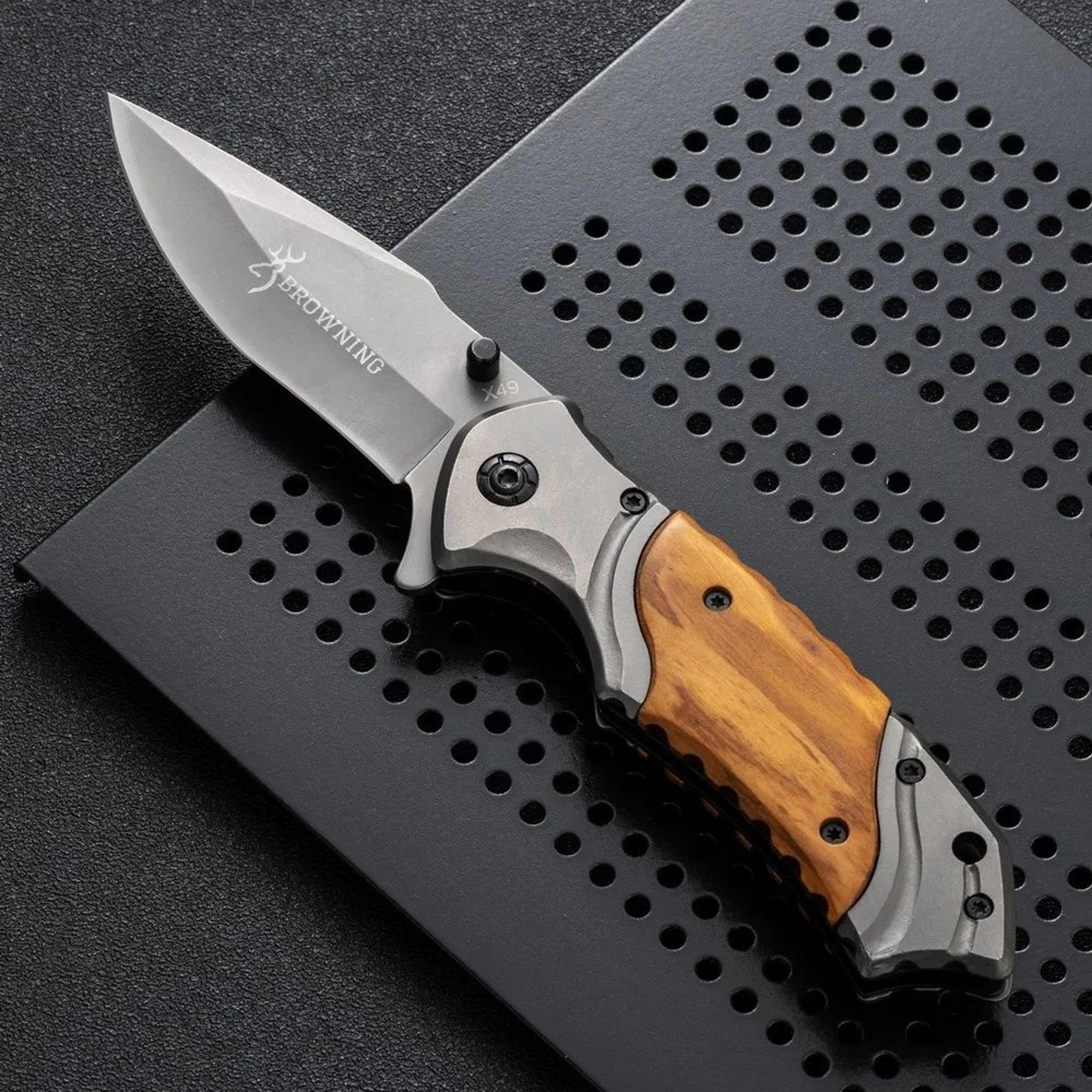 folding pocket knife with stainless steel blade and wooden handle