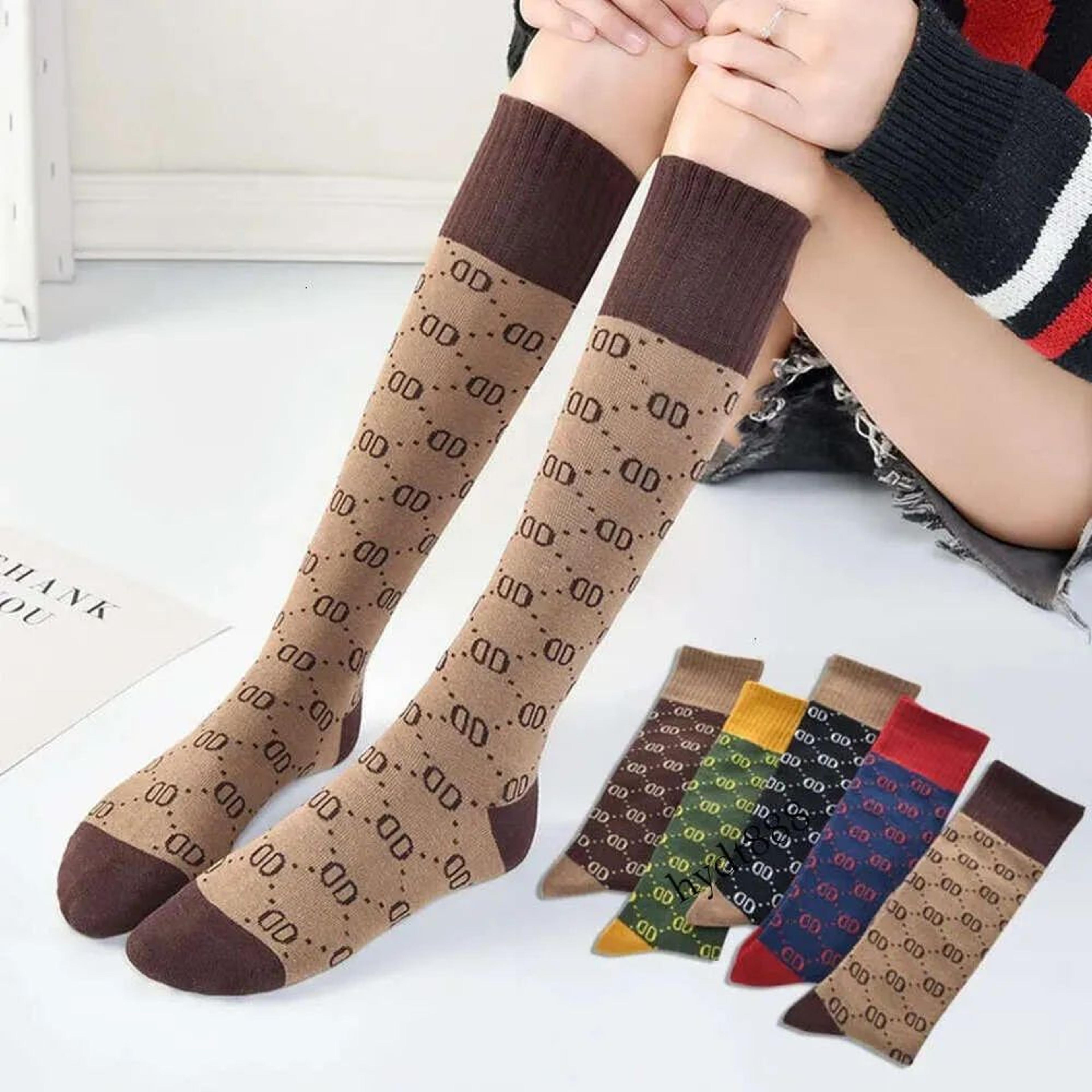 Thick Cotton Crew Socks With Embroidered Letter Design 0