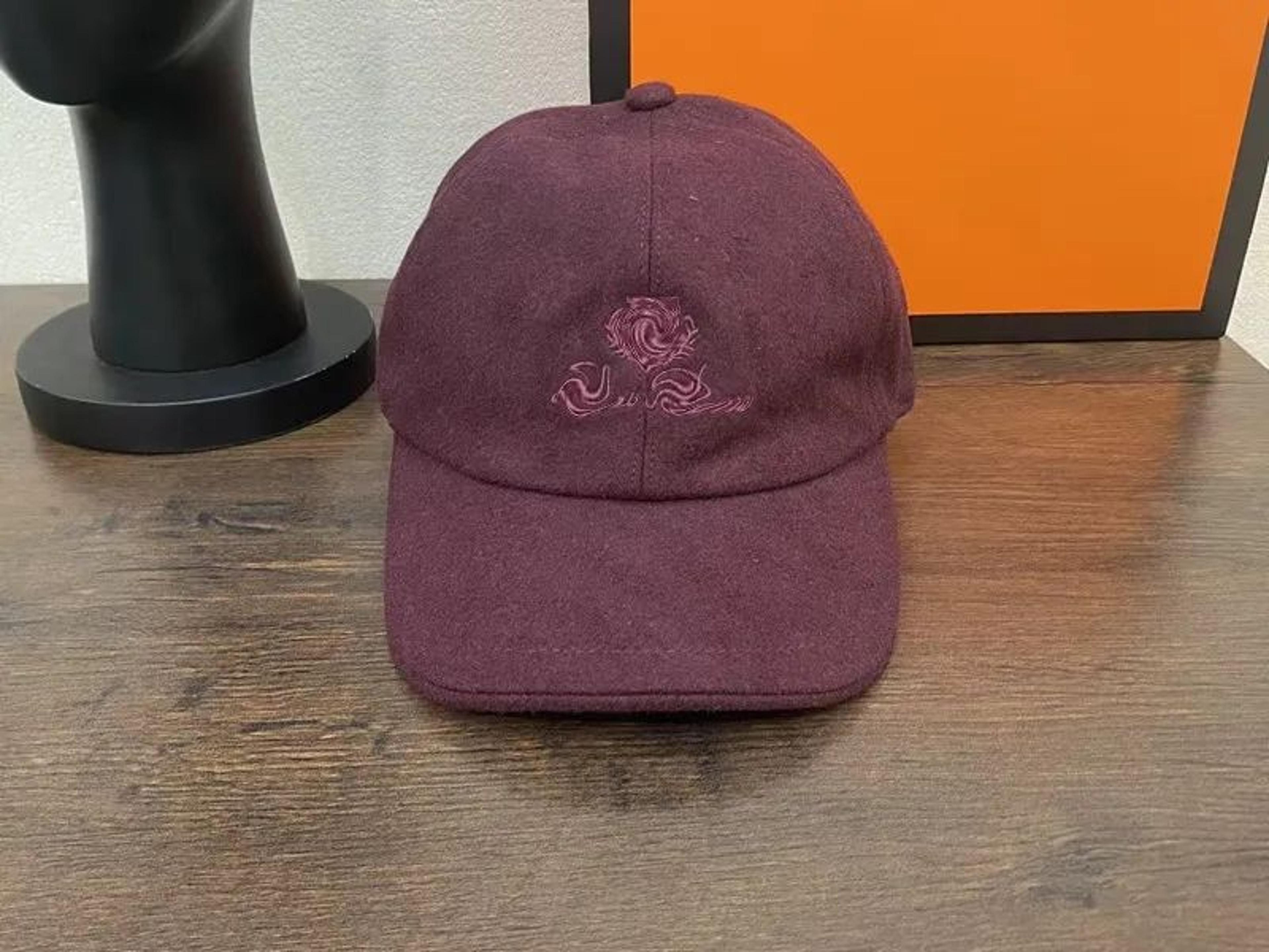 Adjustable Cotton Baseball Cap With Embroidered Letters For Men And Women 1