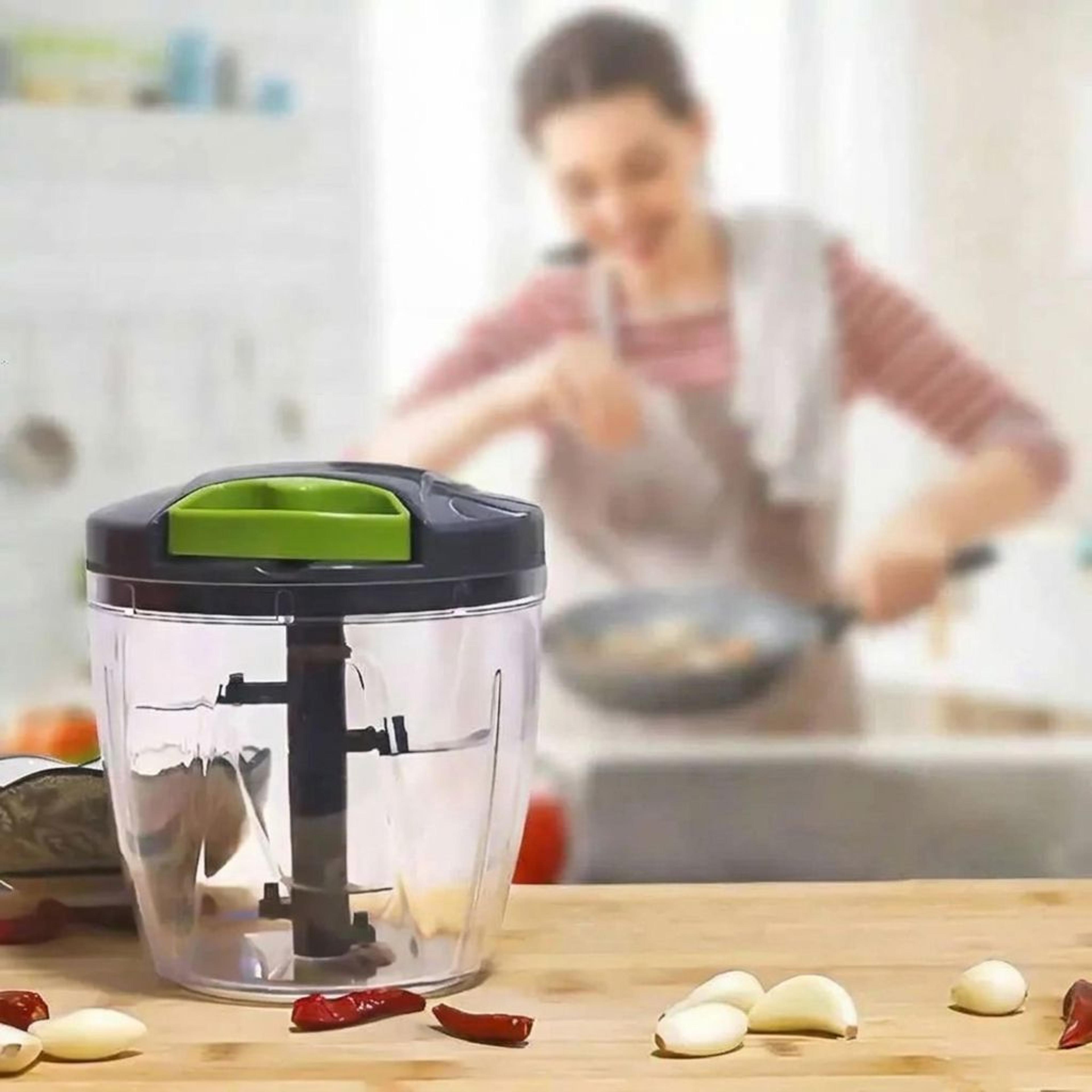 Manual Vegetable Chopper Cup Hand Pull Food Cutter For Onions Garlic And Herbs 2