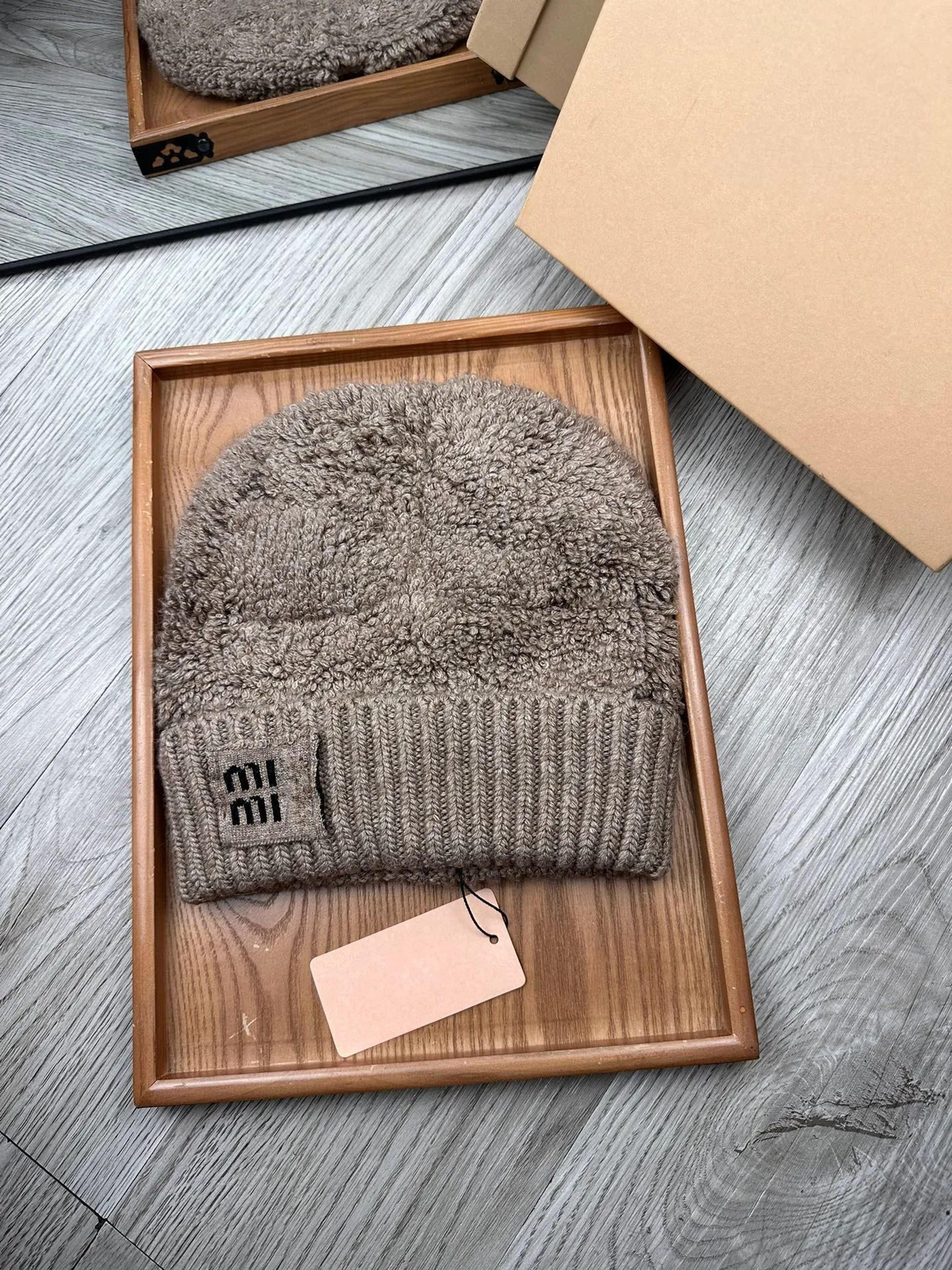 Cashmere Knit Beanie Hat For Men And Women With Warm Fitted Dome Design 7